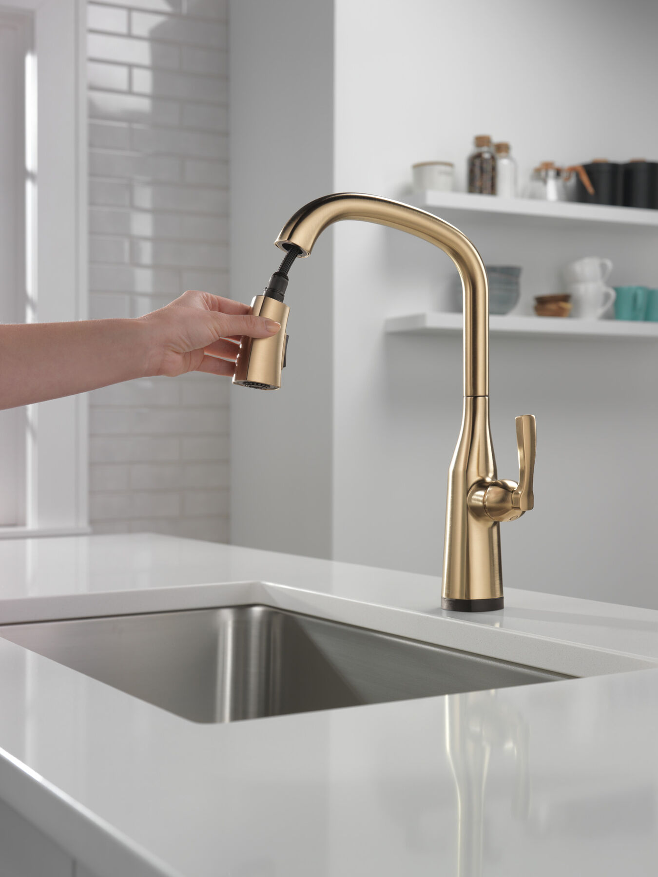Single Handle Pull-Down Kitchen Faucet with Touch<sub>2</sub>O® Technology (Recertified), image 3