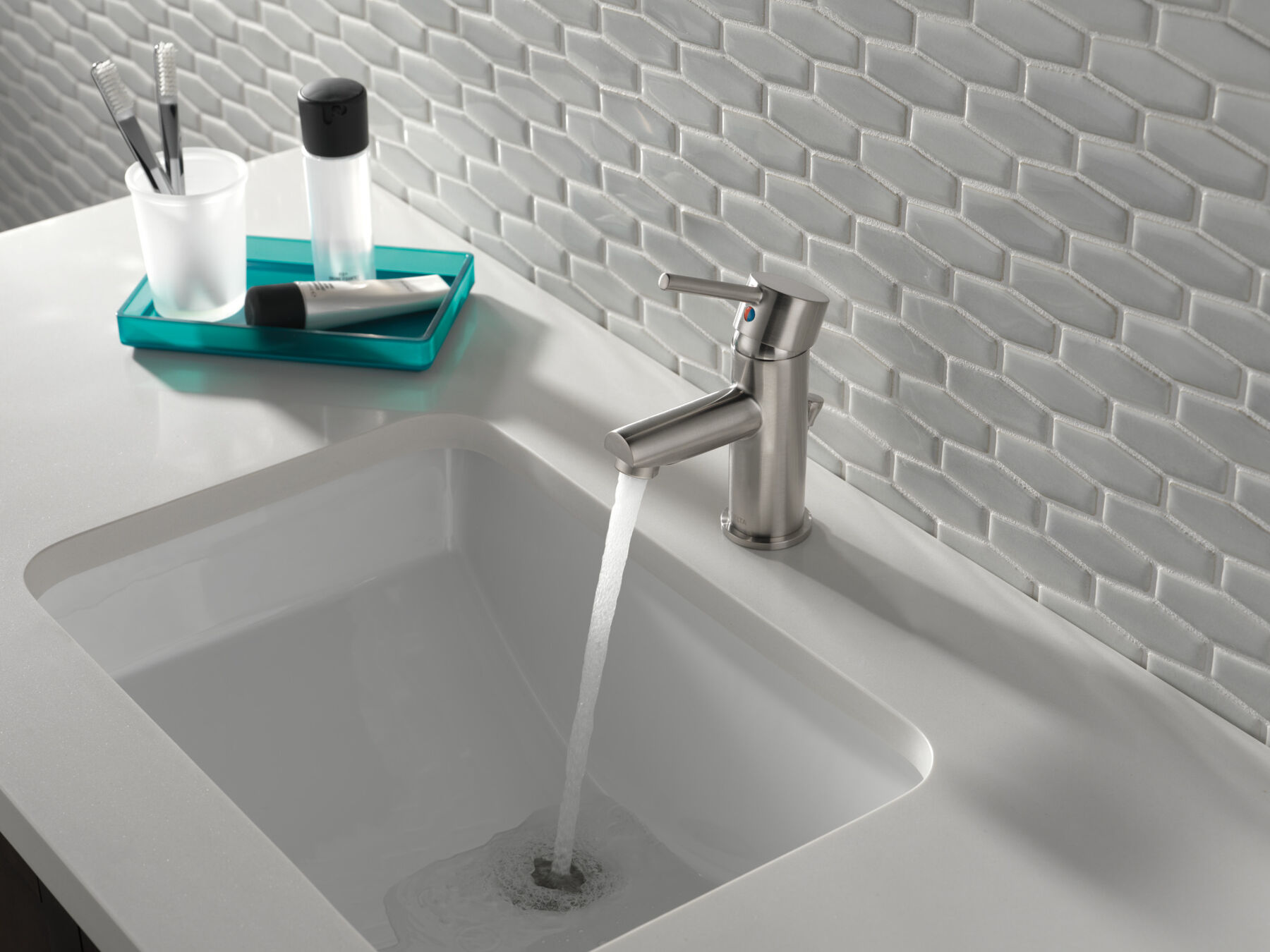 Single Handle Bathroom Faucet (Recertified), image 1