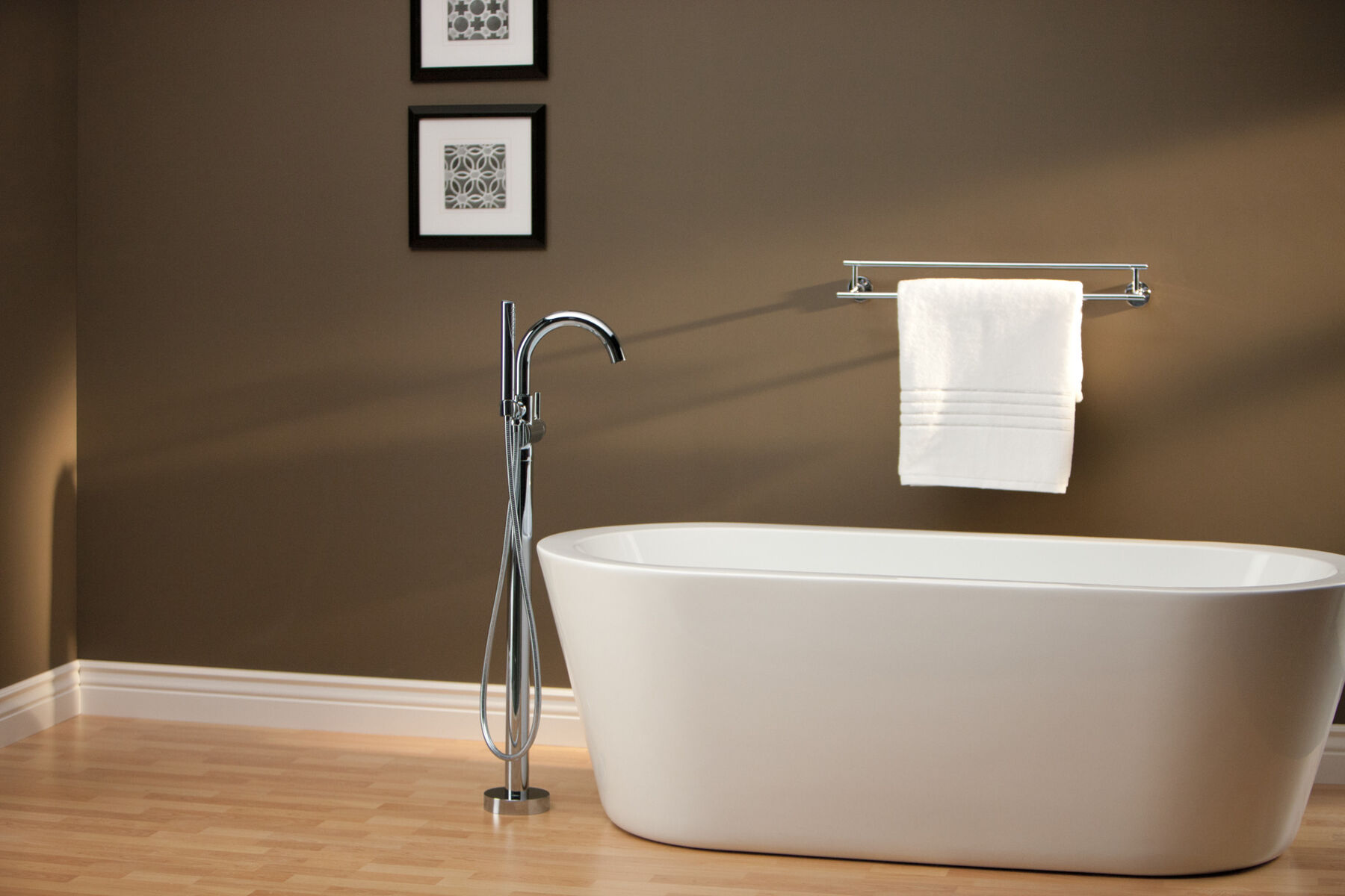 Single Handle Floor Mount Tub Filler Trim with Hand Shower (Recertified), image 2