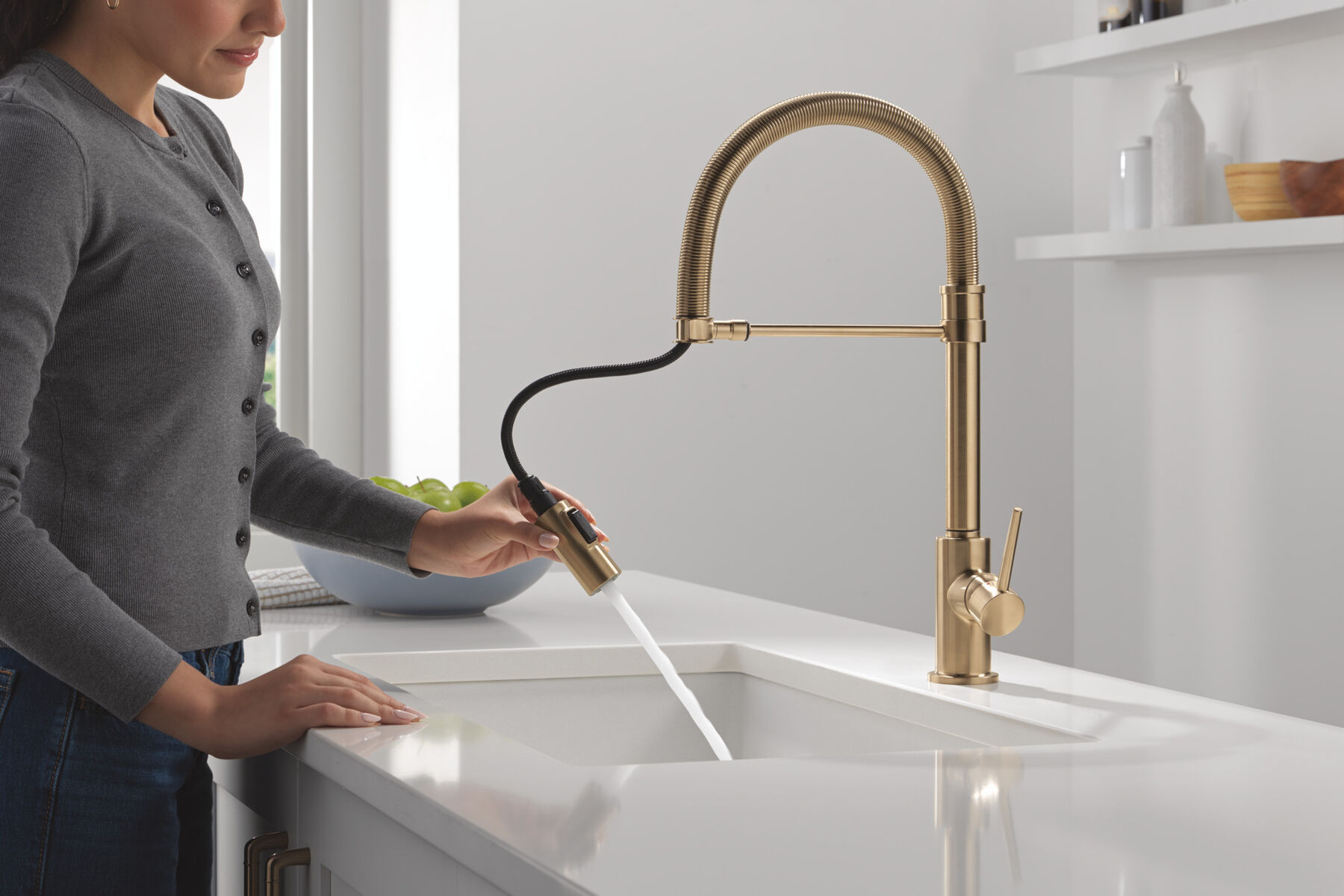 Single-Handle Pull-Down Spring Kitchen Faucet, image 4