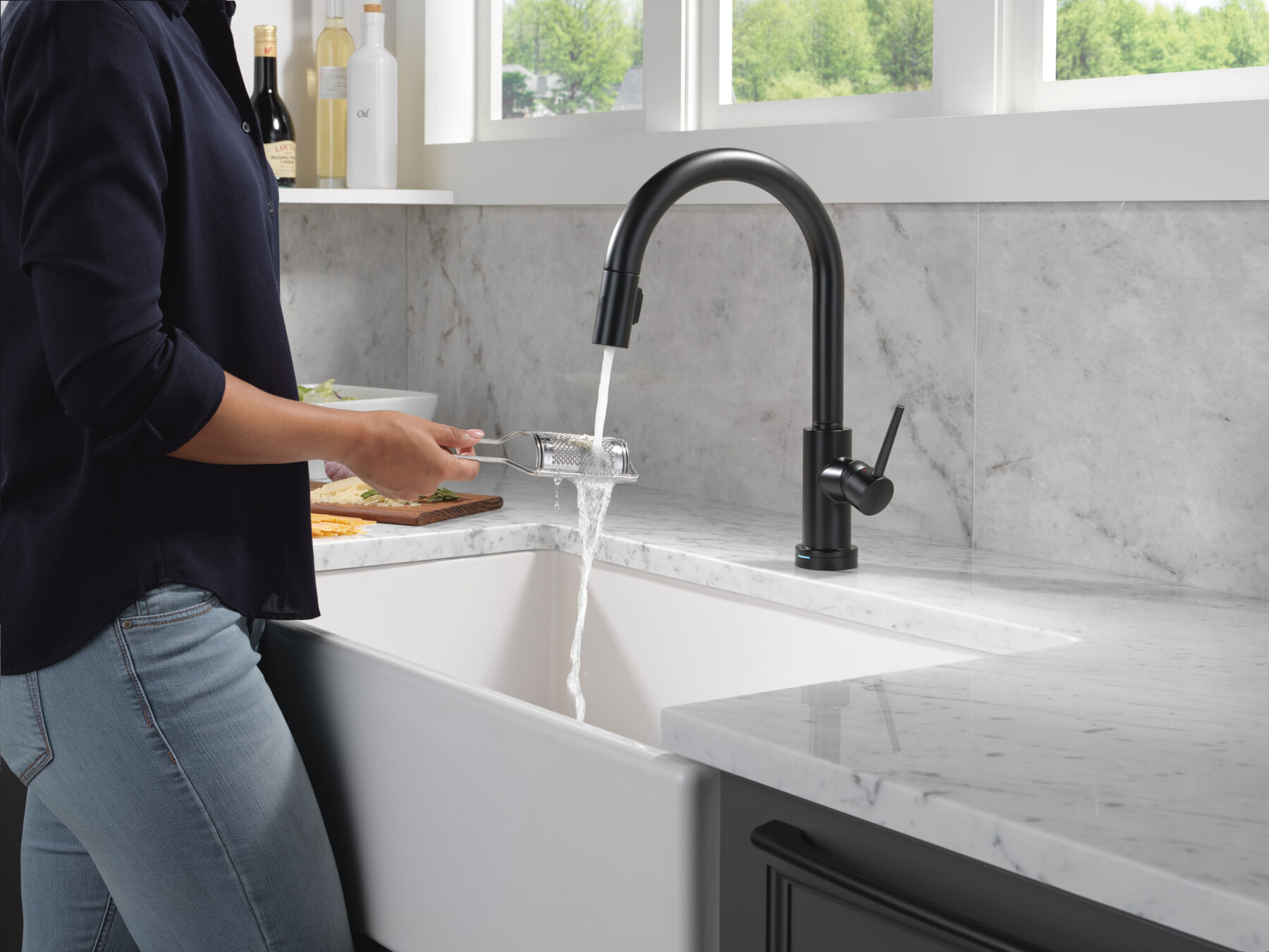Touchless Pull-Down Kitchen Faucet (Recertified)