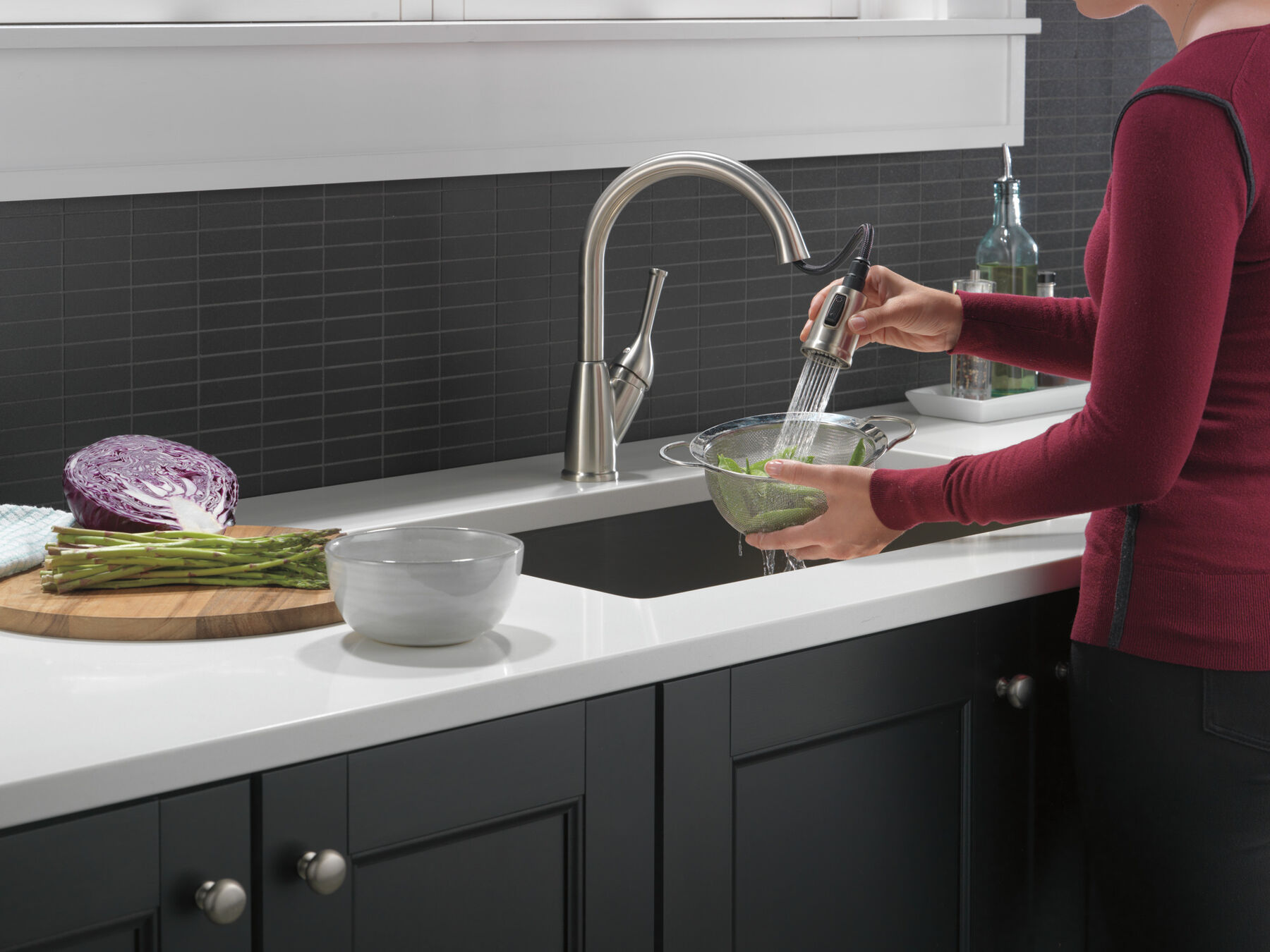 Single Handle Pull-Down Kitchen Faucet (Recertified), image 3