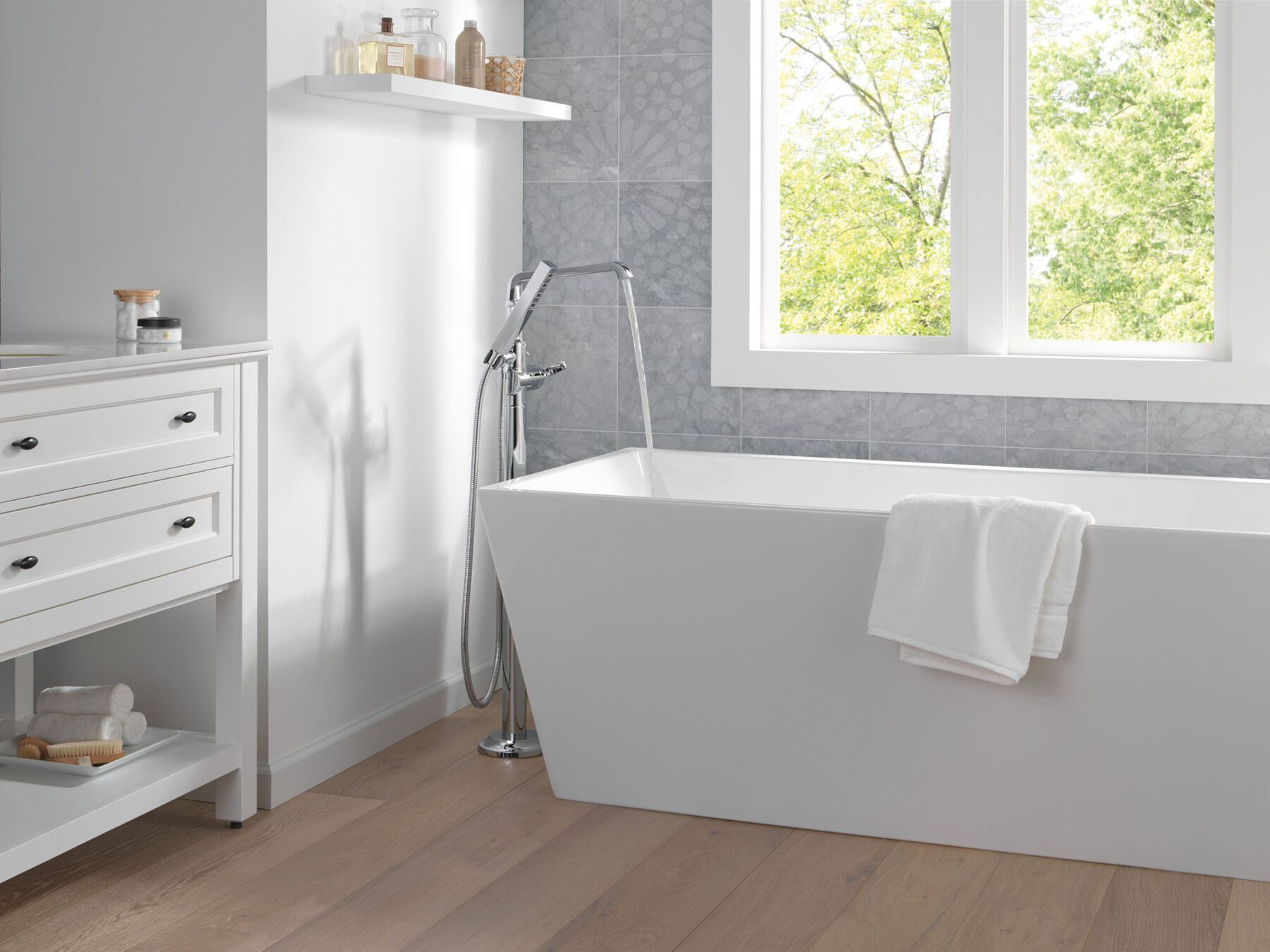 Floor Mount Tub Filler Handle - Lever, image 2