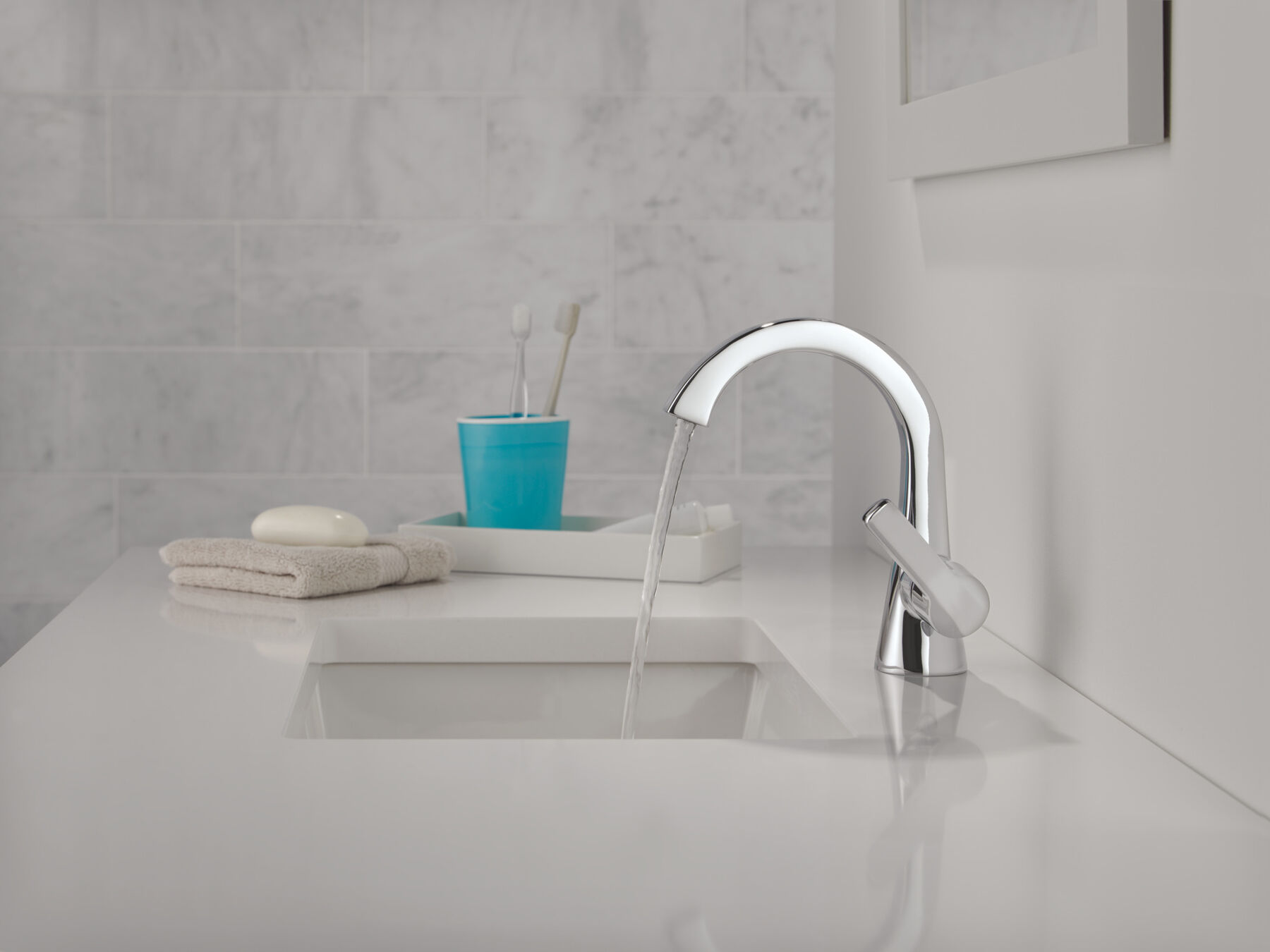 Single Handle Bathroom Faucet