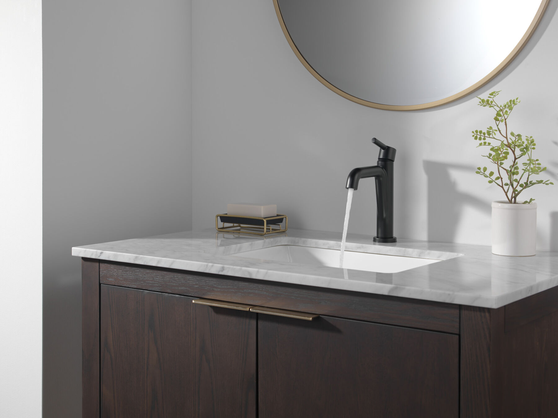 Single-Hole Bathroom Faucet 1L (Recertified), image 3