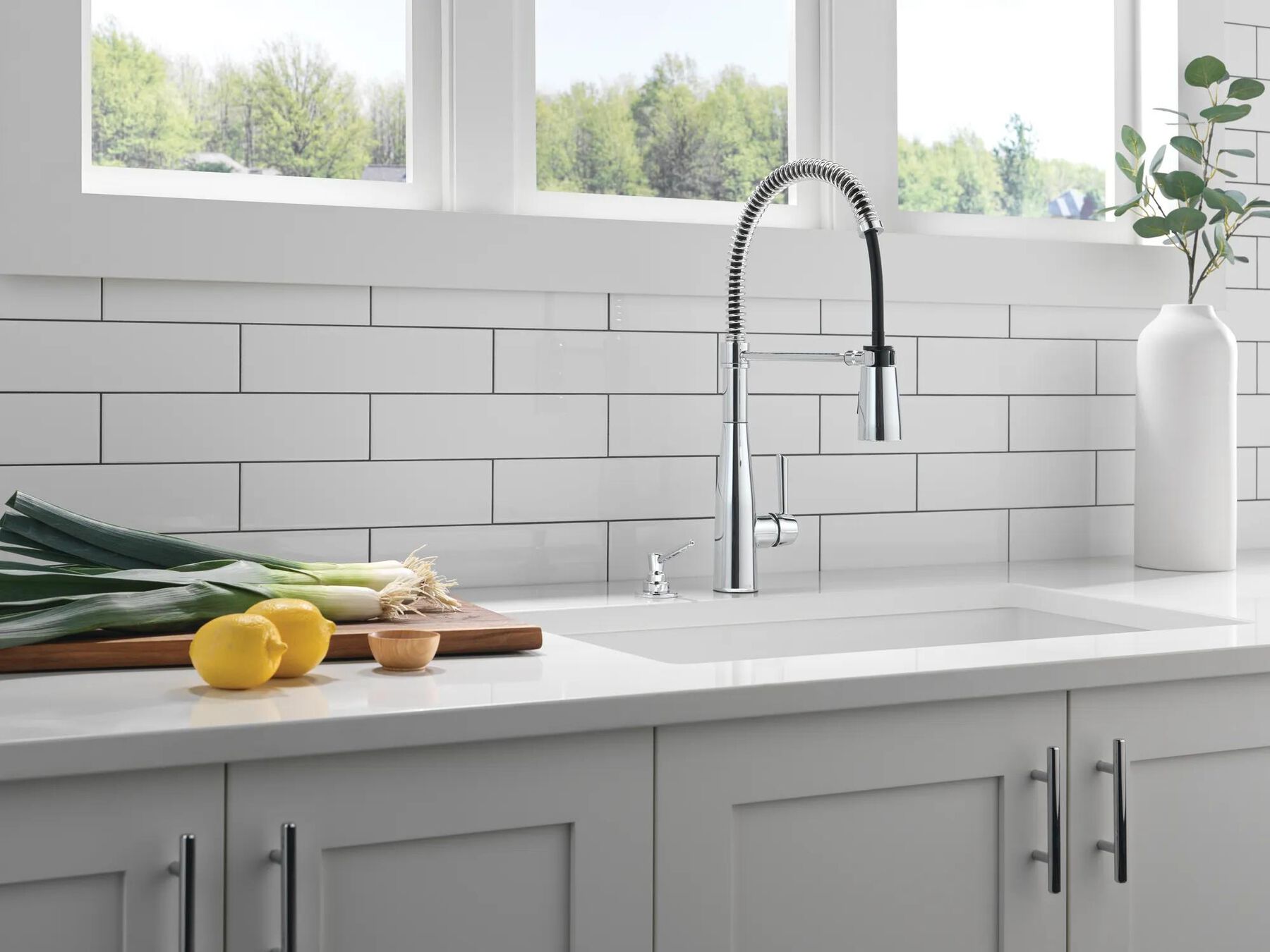 Spring Kitchen Single Handle with Soap Dispenser Bundle