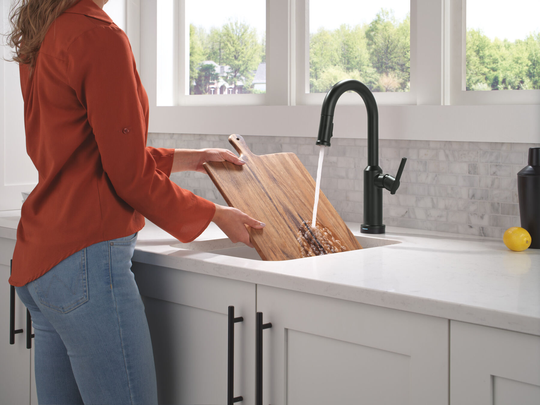 Touch2O&reg; Bar / Prep Faucet with Touchless Technology, image 6