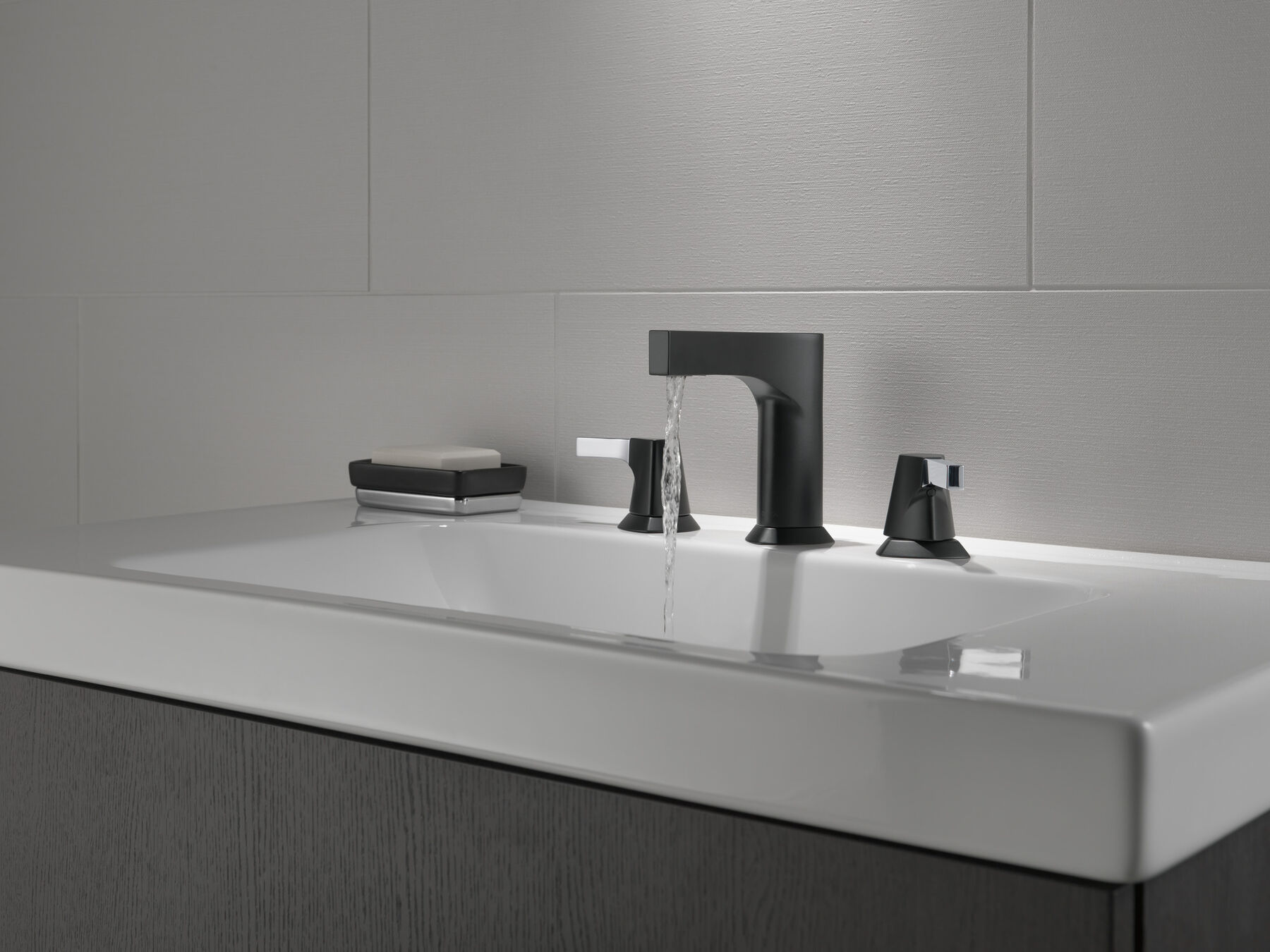 Two Handle Widespread Bathroom Faucet, image 1