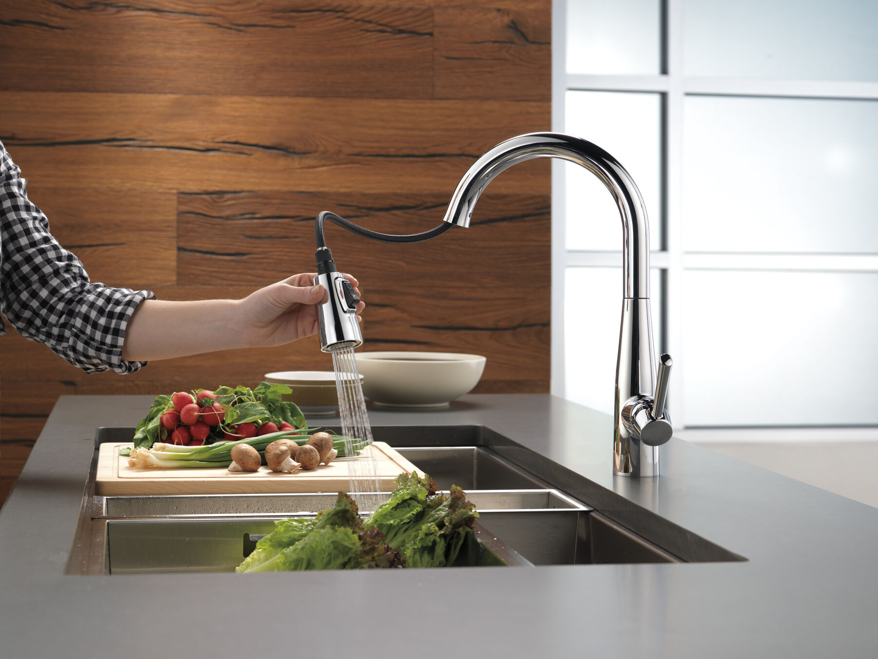 Single Handle Pull-Down Kitchen Faucet, image 7