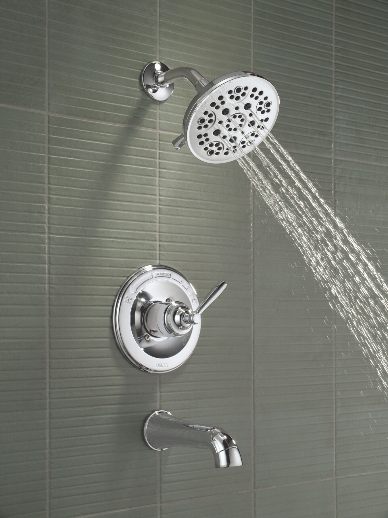 Monitor&reg; 14 Series Tub and Shower, image 4