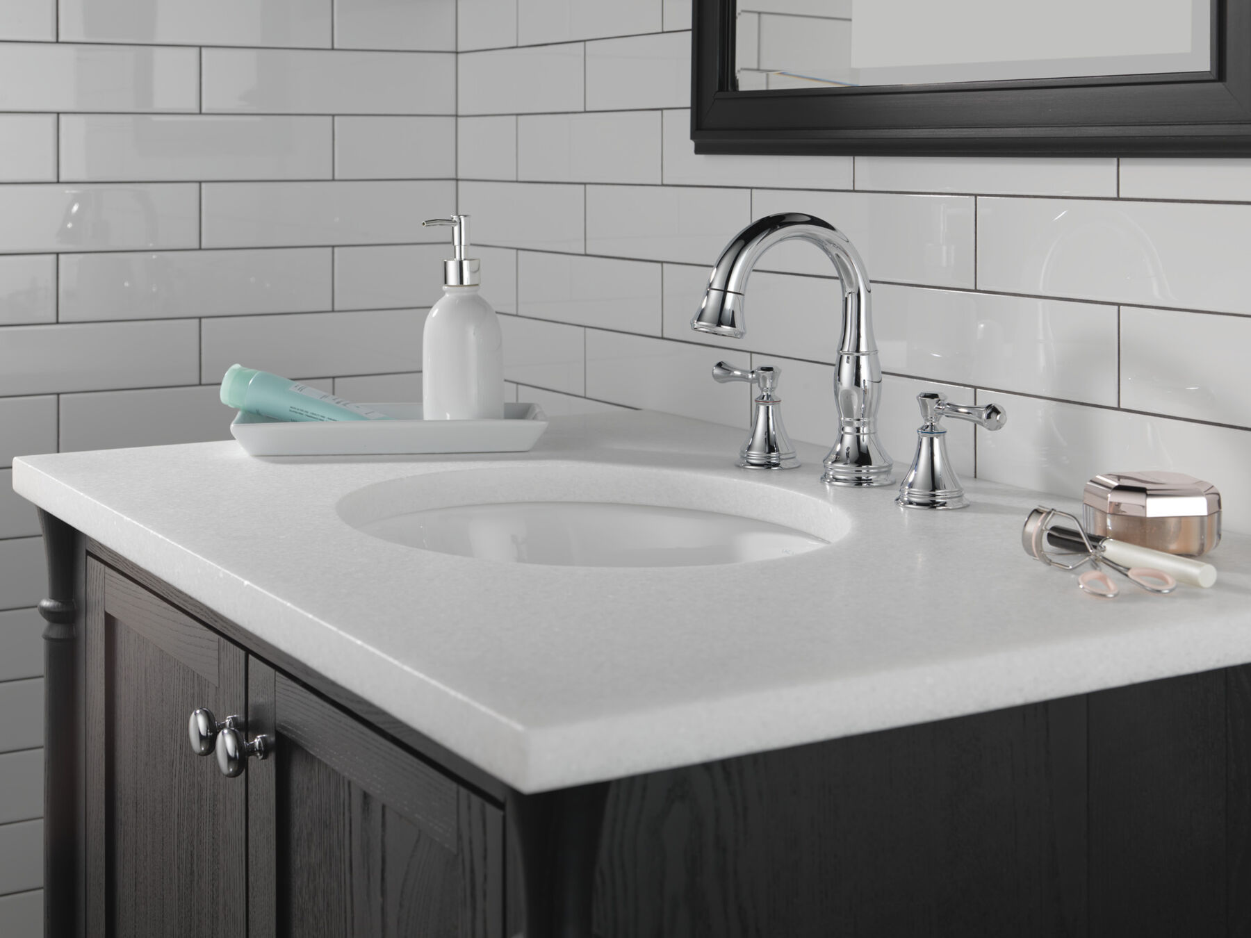 Two Handle Widespread Pull-Down Bathroom Faucet