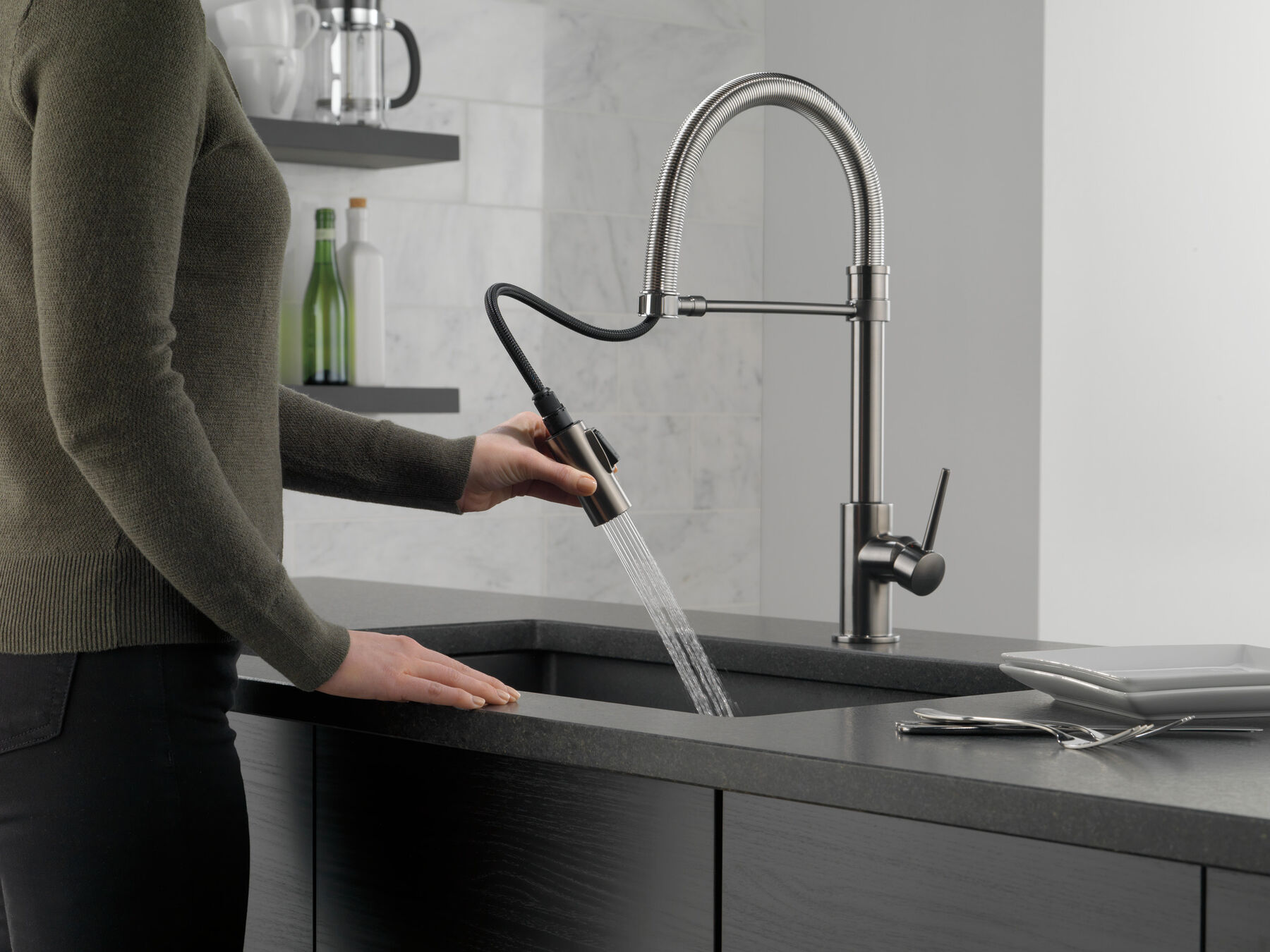 Single-Handle Pull-Down Spring Kitchen Faucet, image 6