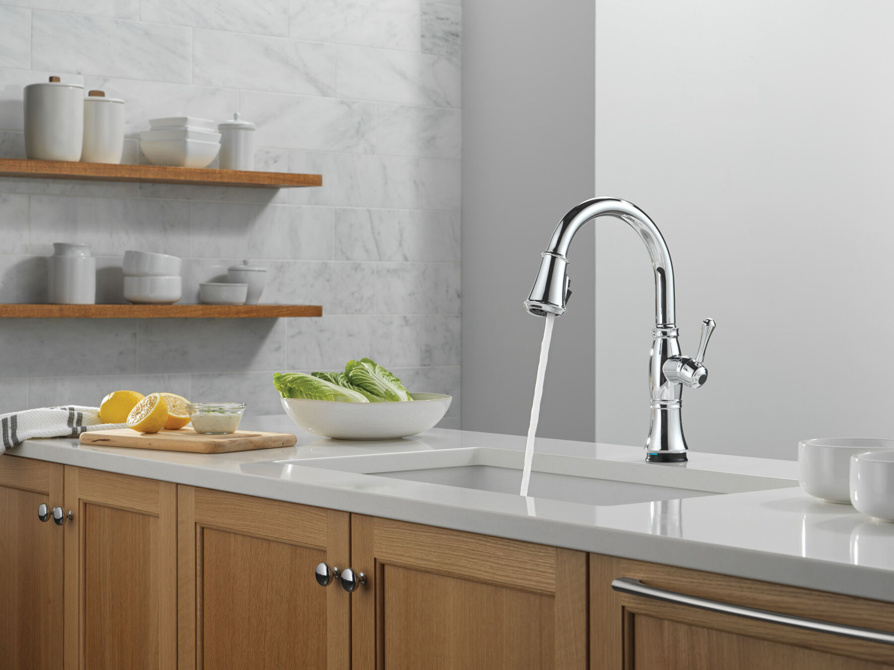 Touch<sub>2</sub>O® Technology Kitchen Faucet with Touchless Technology, image 12