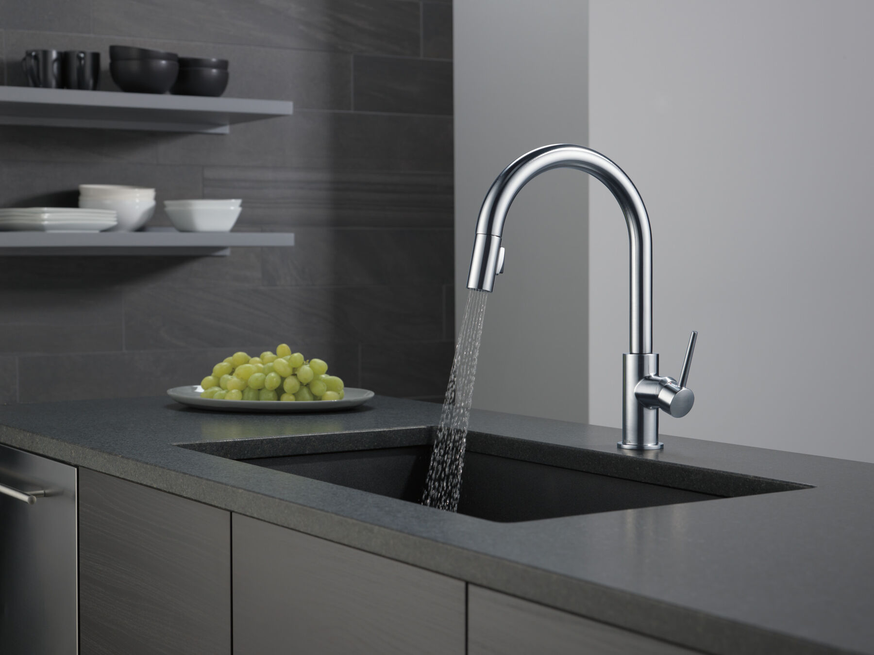 Single Handle Pull-Down Kitchen Faucet (Recertified), image 7