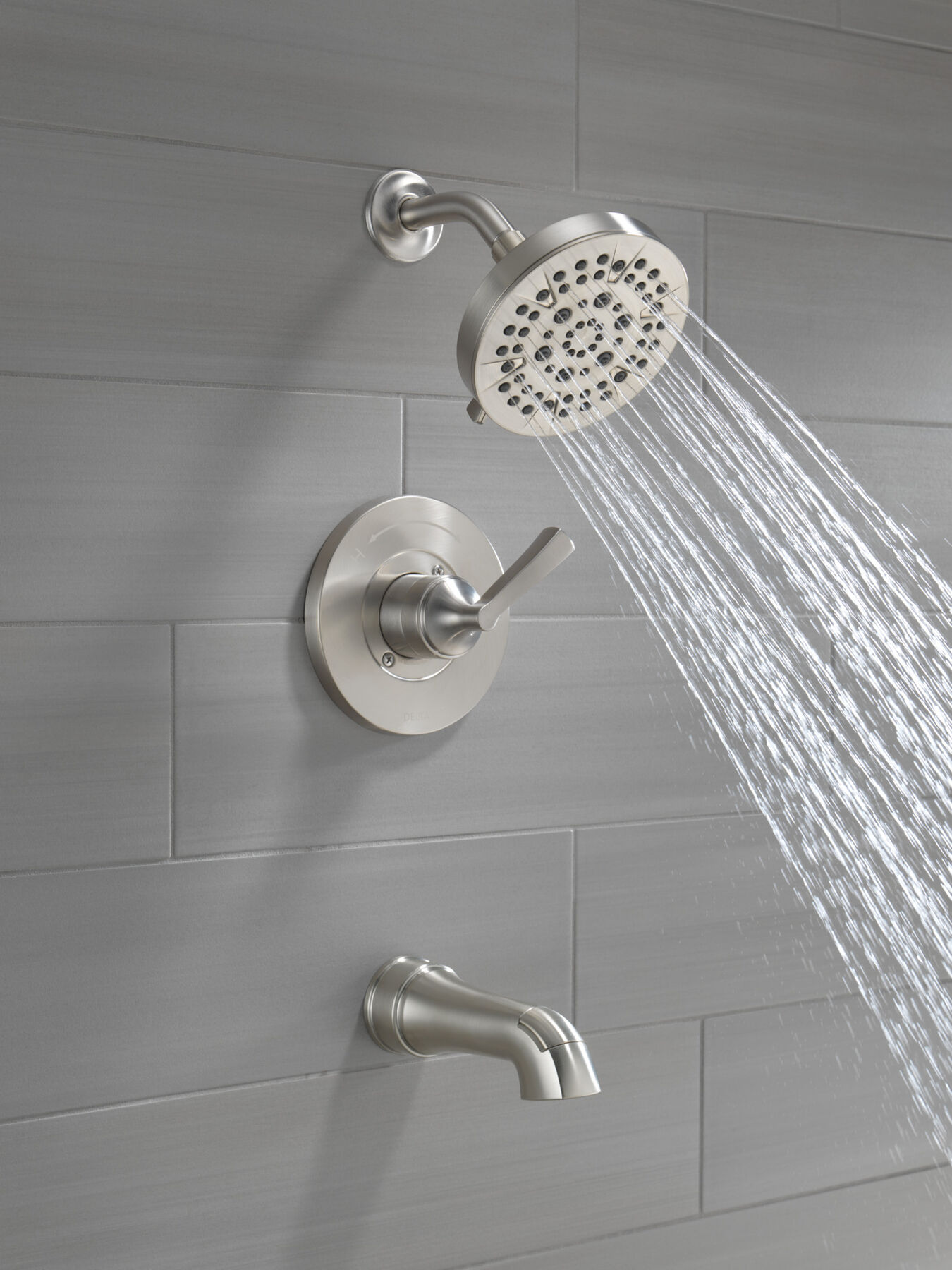 Monitor&reg; 14 Series Tub and Shower