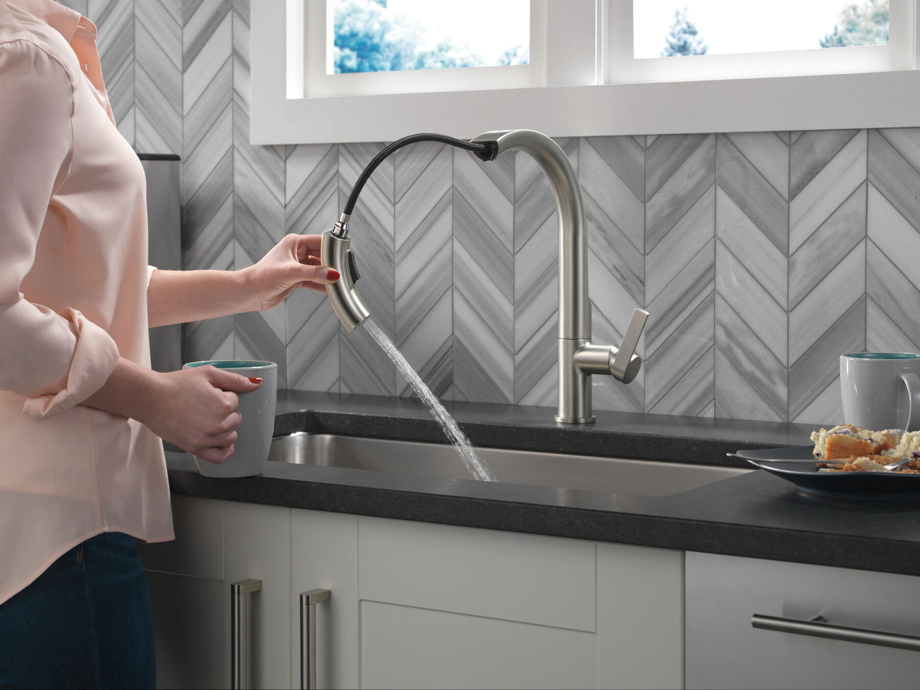 Single-Handle Pull-Down Kitchen Faucet, image 5