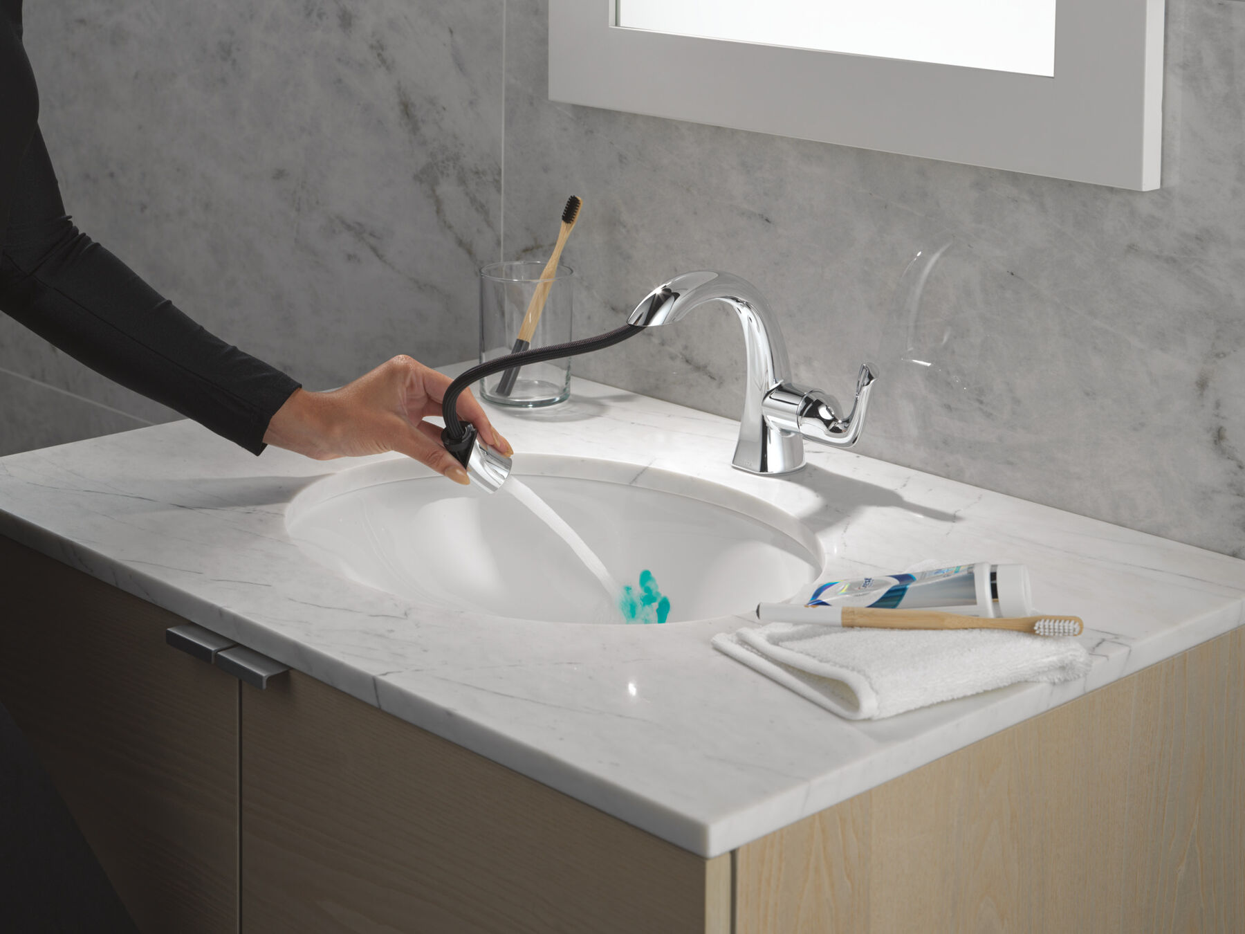 Single Handle Pull-Down Bathroom Faucet, image 9