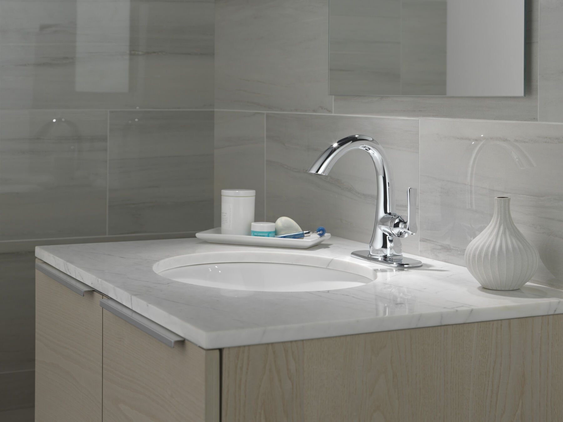 Single Handle Single-Hole Lavatory Faucet, image 2