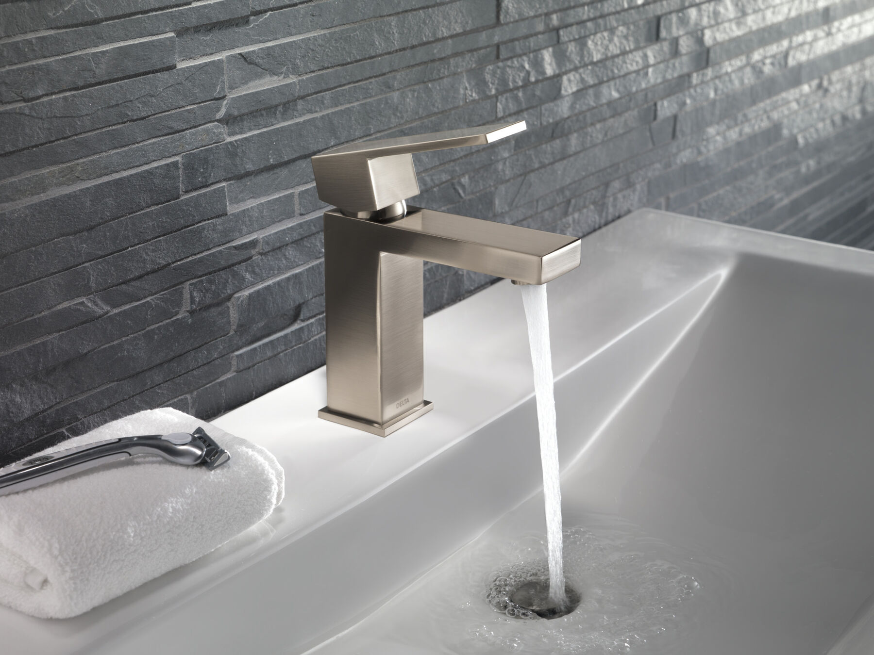 Single Handle Project-Pack Bathroom Faucet, image 3