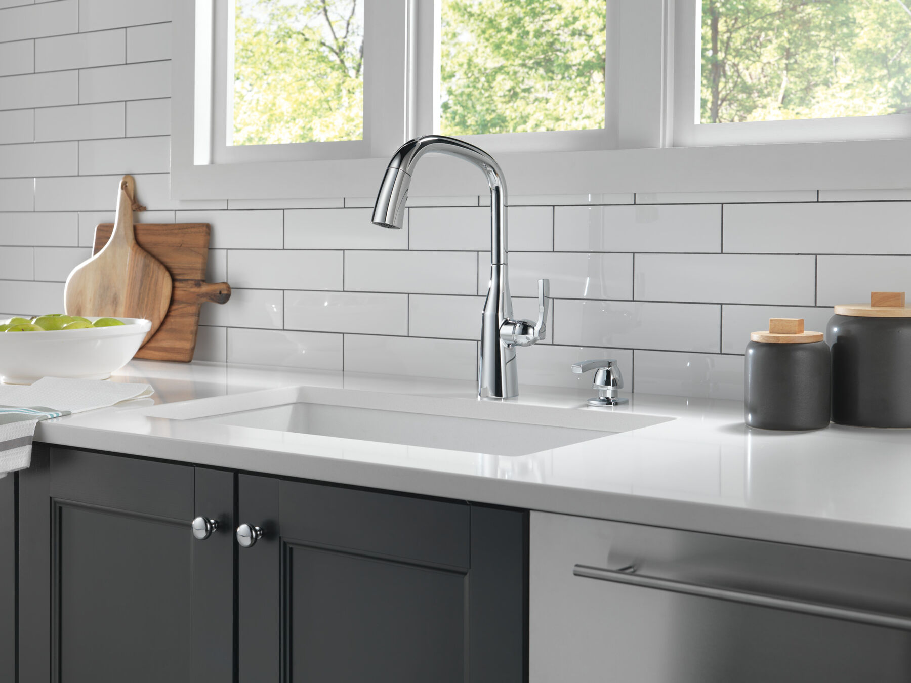 Single Handle Pull-Down Kitchen Faucet, image 6