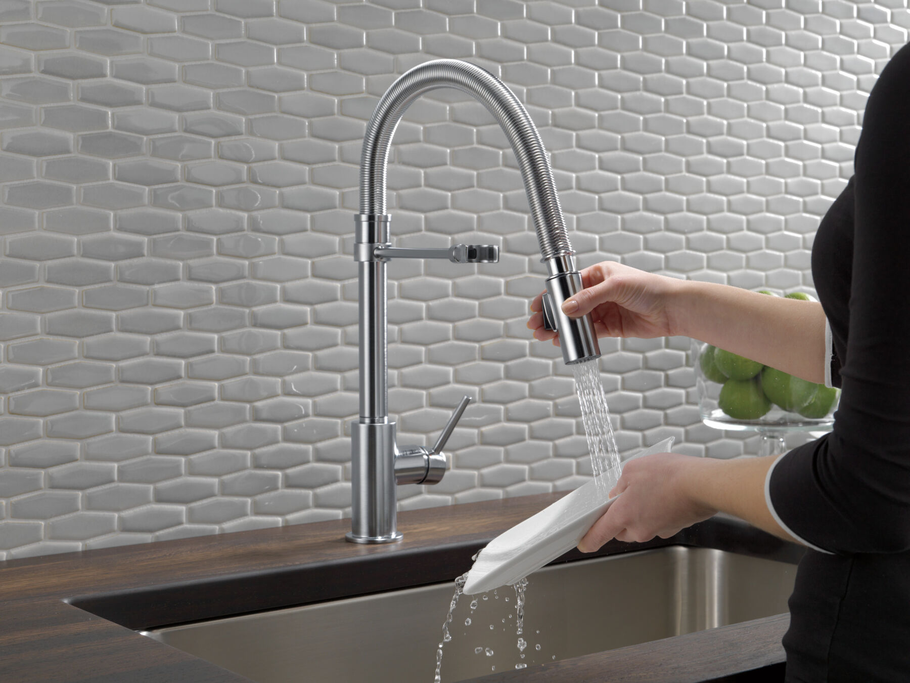 Single-Handle Pull-Down Spring Kitchen Faucet (Recertified), image 3