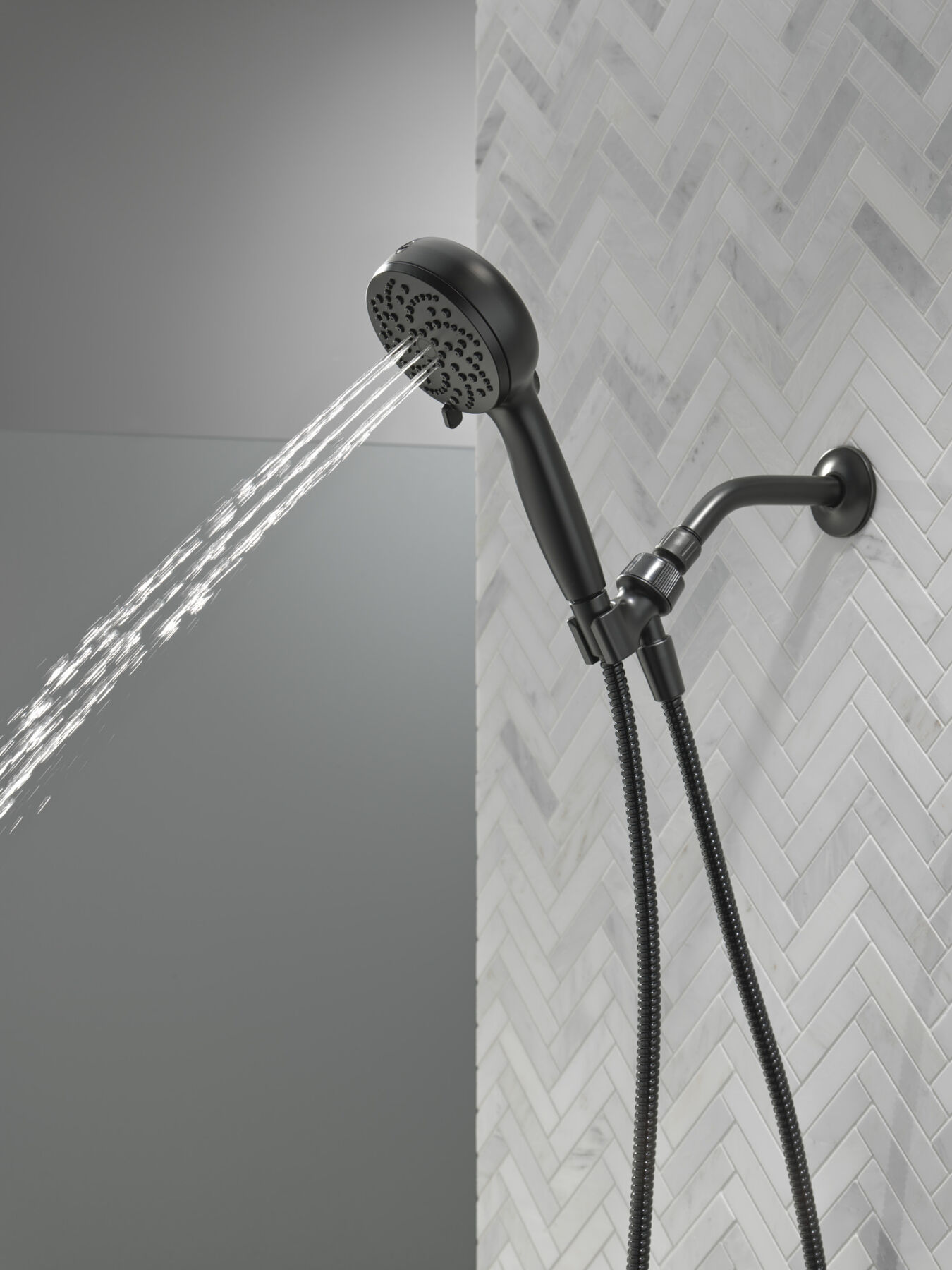 6-Setting Hand Shower with Cleaning Spray in Matte Black - 2.5 GPM, image 4