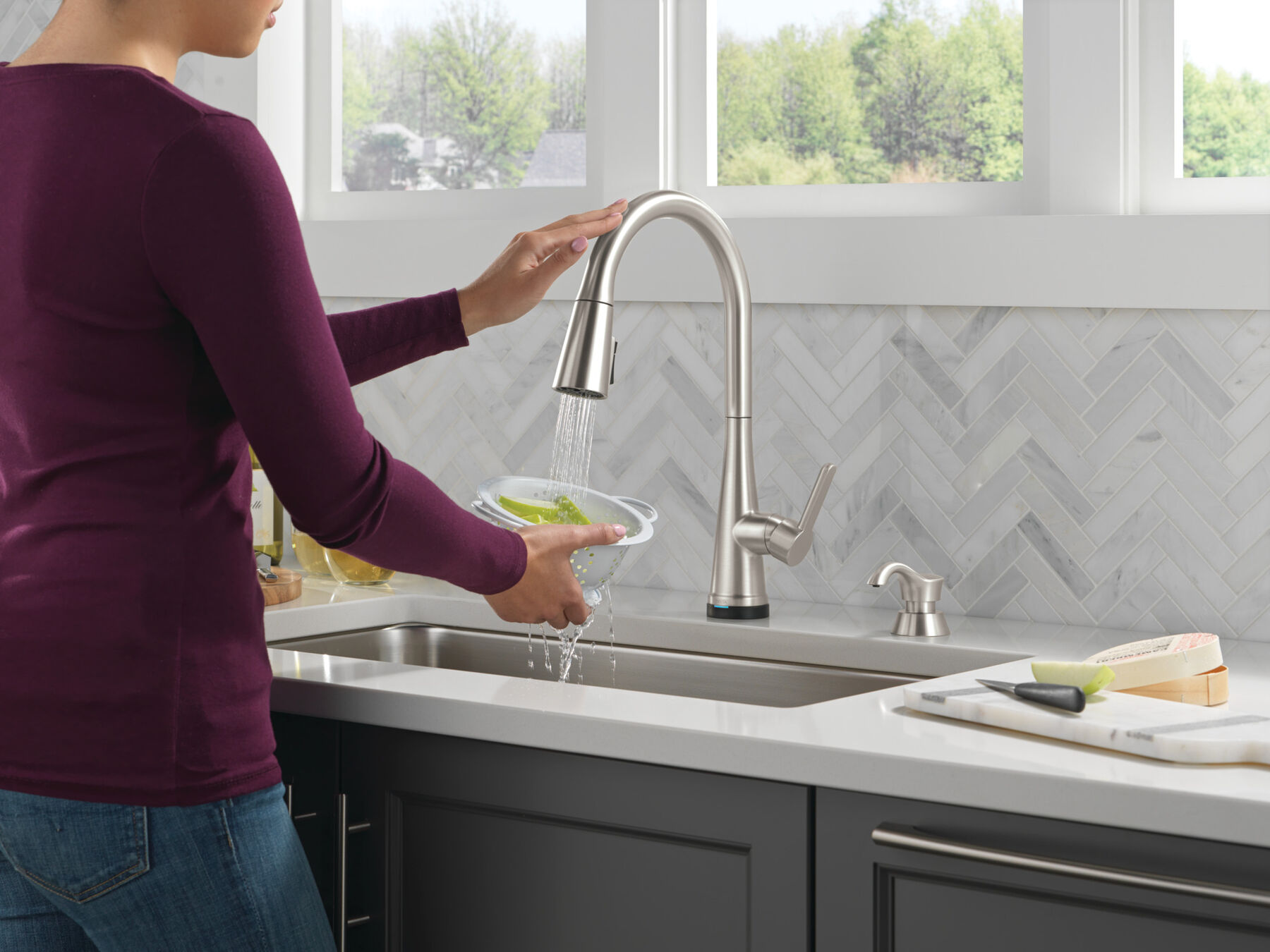 Touch2O&reg; Pull-Down Kitchen w/Soap (Recertified)