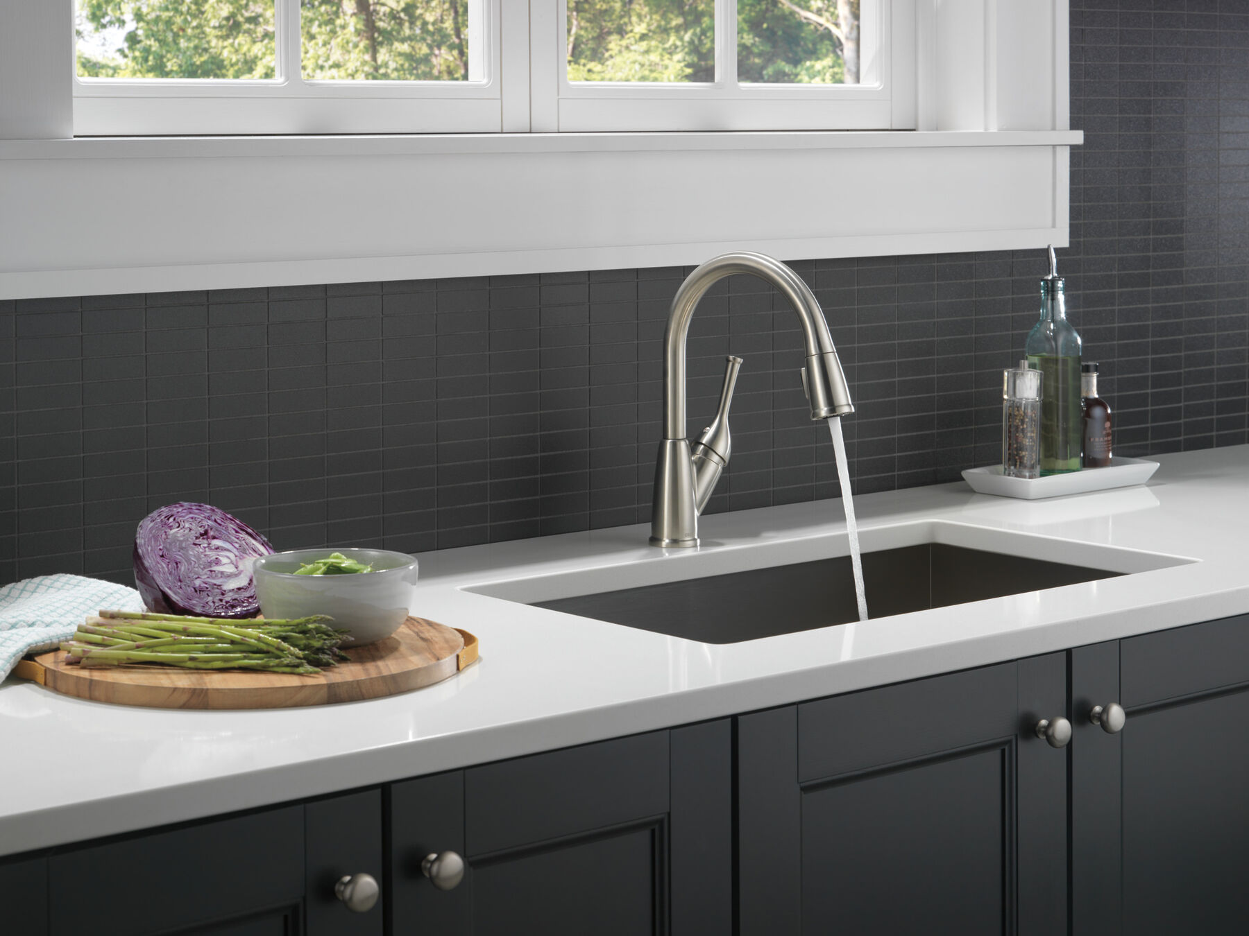 Single Handle Pull-Down Kitchen Faucet (Recertified), image 6