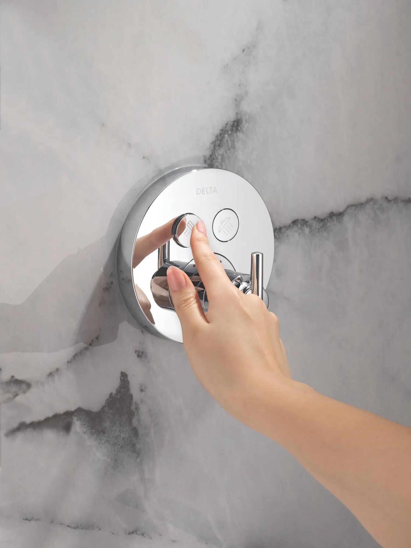 Round Contemporary Push-Button Shower