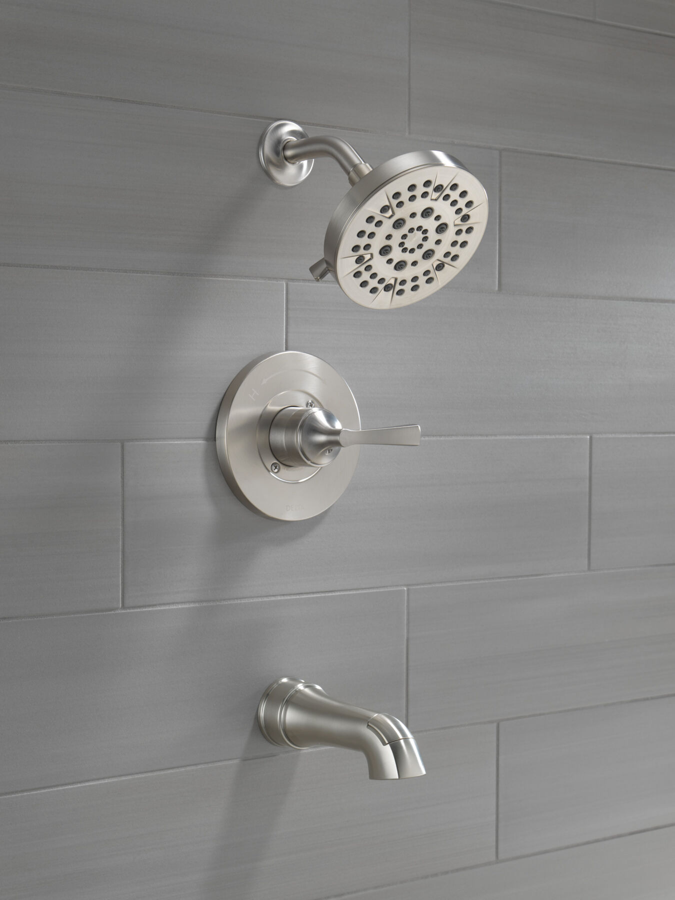 Monitor&reg; 14 Series Tub and Shower