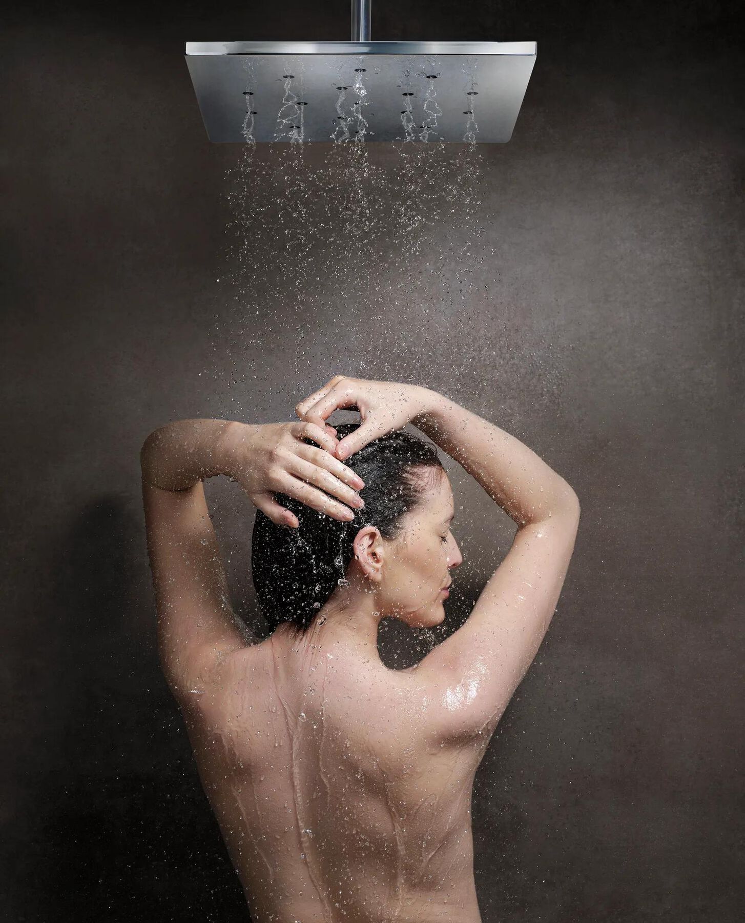 14" Square Showerhead with H<sub>2</sub>Okinetic&reg;  Technology