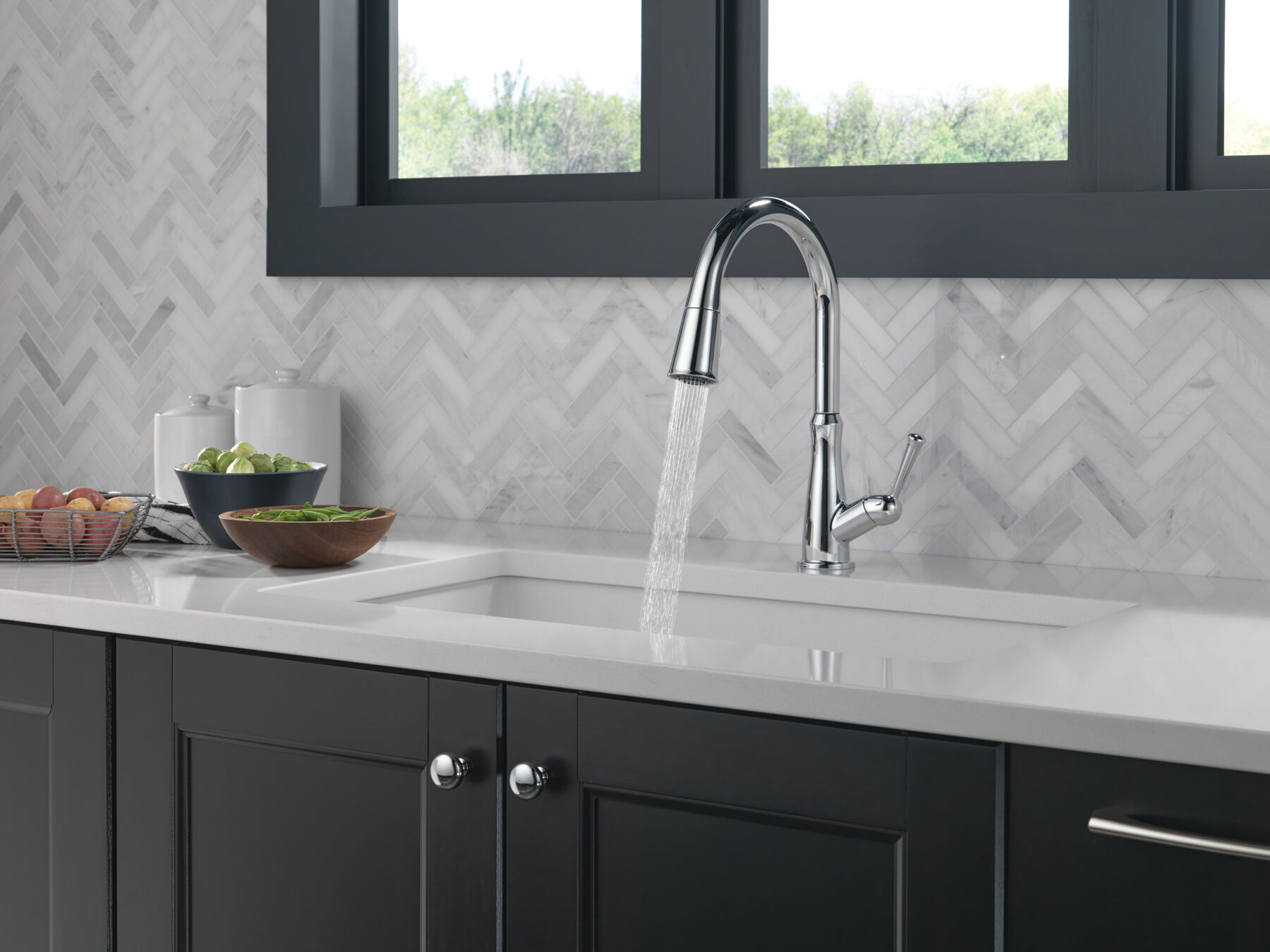 Single Handle Pull-Down Kitchen Faucet, image 7