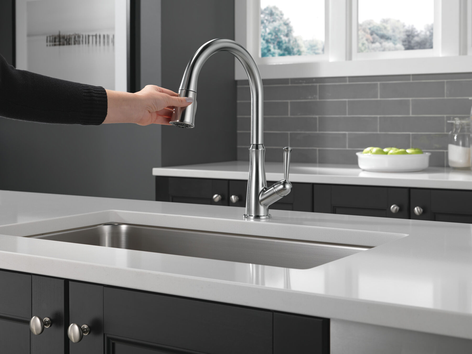 Single Handle Pull-Down Kitchen Faucet, image 7