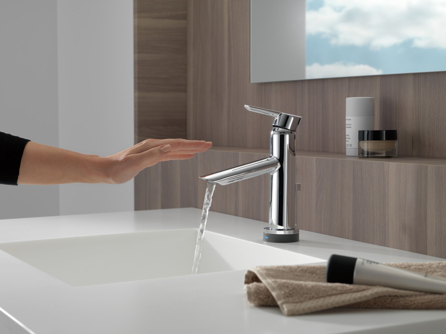 Single Handle Bathroom Faucet with Touch<sub>2</sub>O.xt® Technology, image 7