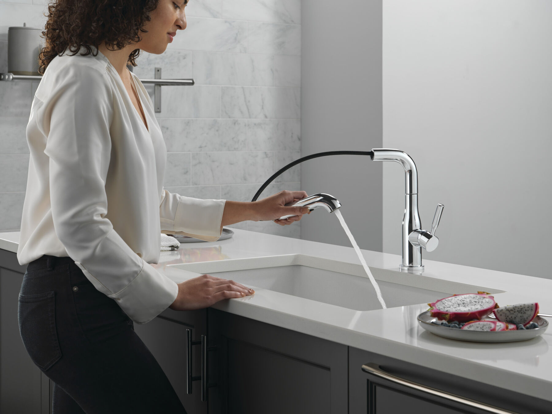 Single Handle Pull-Out Kitchen Faucet, image 6