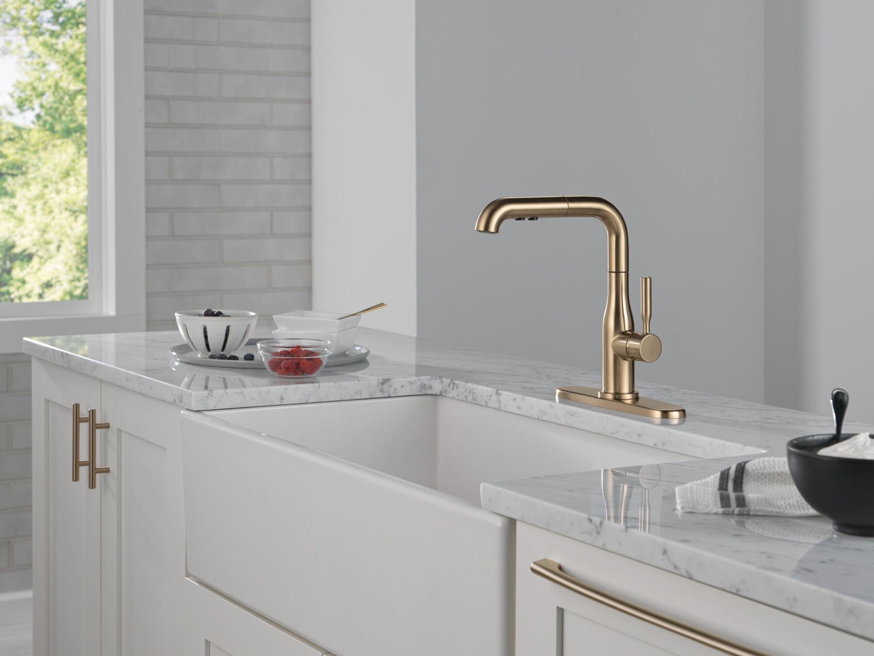 Pull-Out Kitchen Faucet (Recertified)