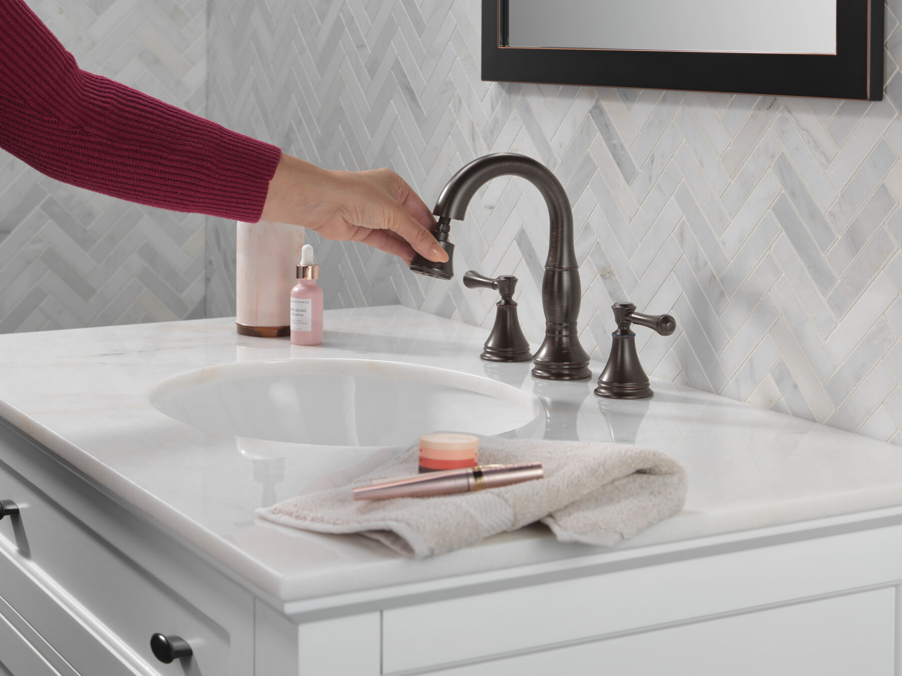 Two Handle Widespread Pull Down Bathroom (Recertified), image 3