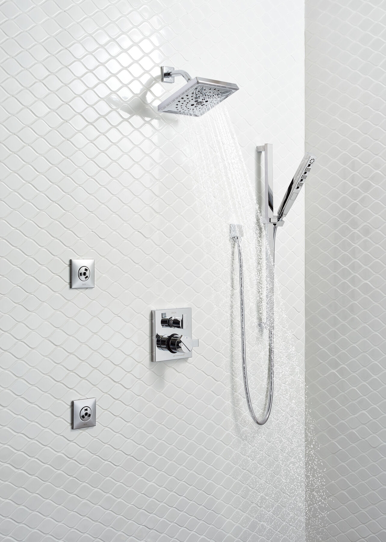Angular Modern Monitor® 17 Series Valve Trim with 3-Setting Integrated Diverter, image 9