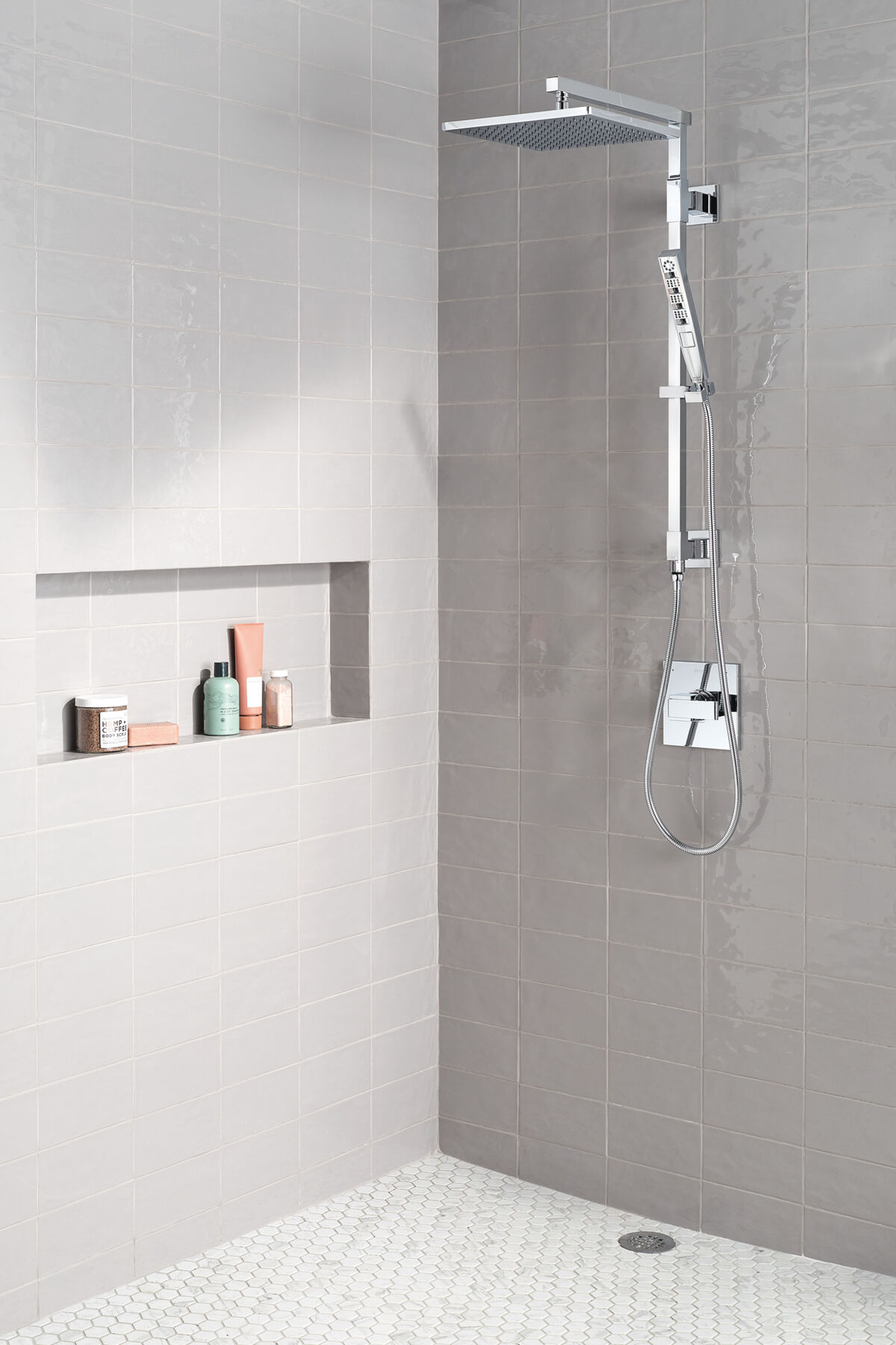 Single-Setting Metal Raincan Shower Head