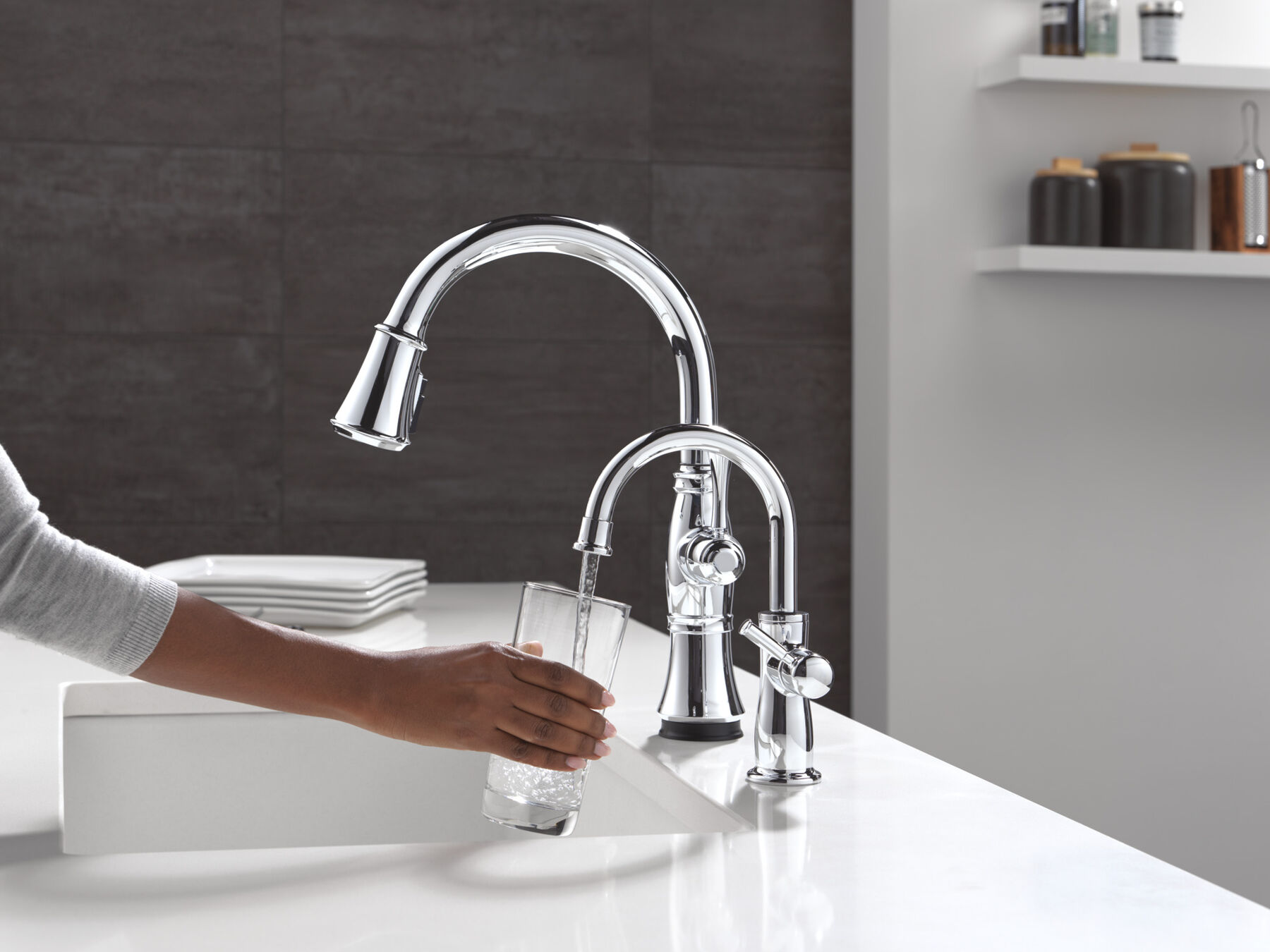 Touch<sub>2</sub>O&reg; Technology Kitchen Faucet with Touchless Technology