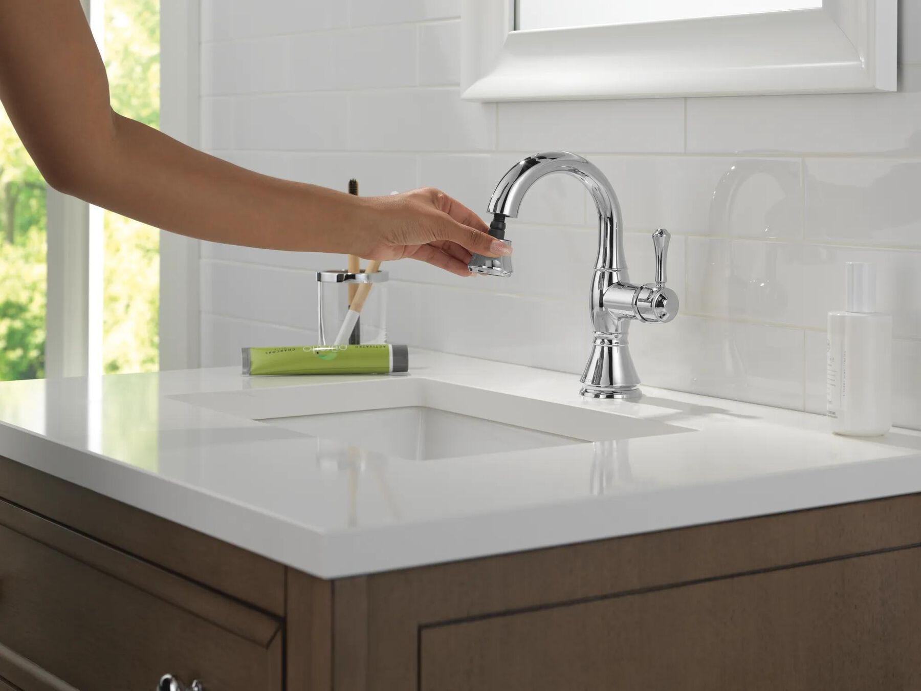 Single Handle Pull-Down Bathroom Faucet
