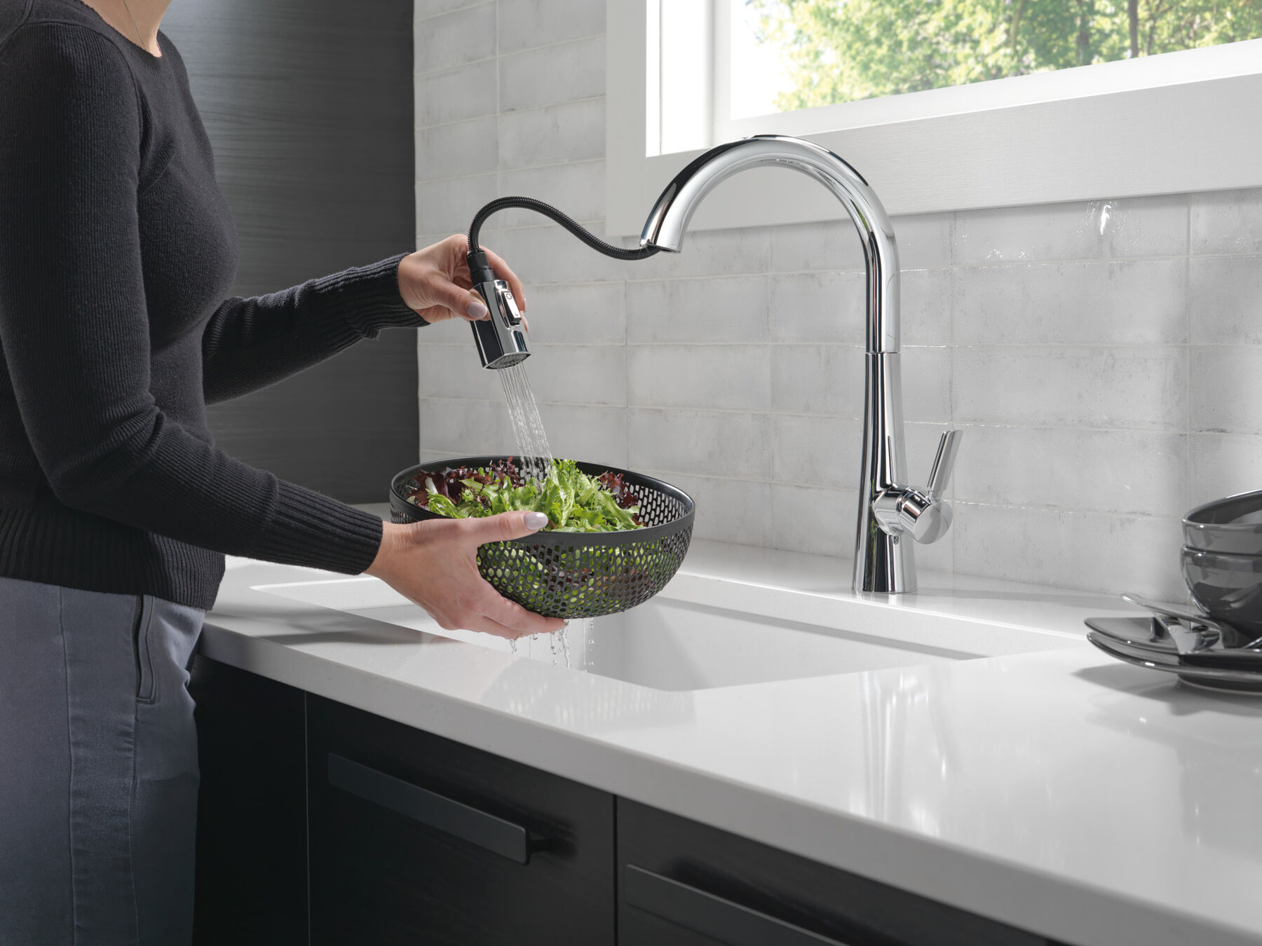 Single Handle Pull-Down Kitchen Faucet