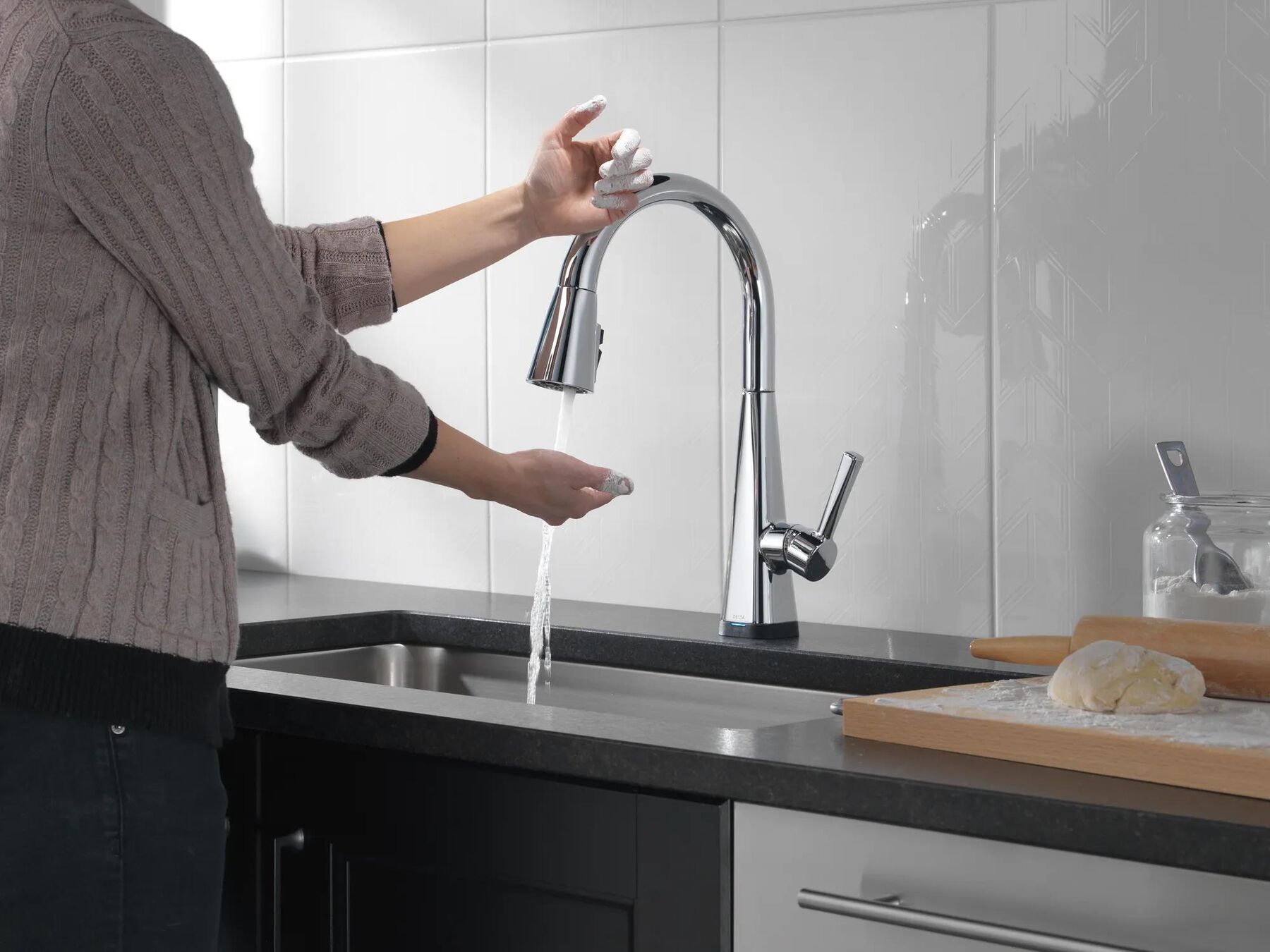 Touch2O Pull-Down Kitchen with Soap Disp Bundle