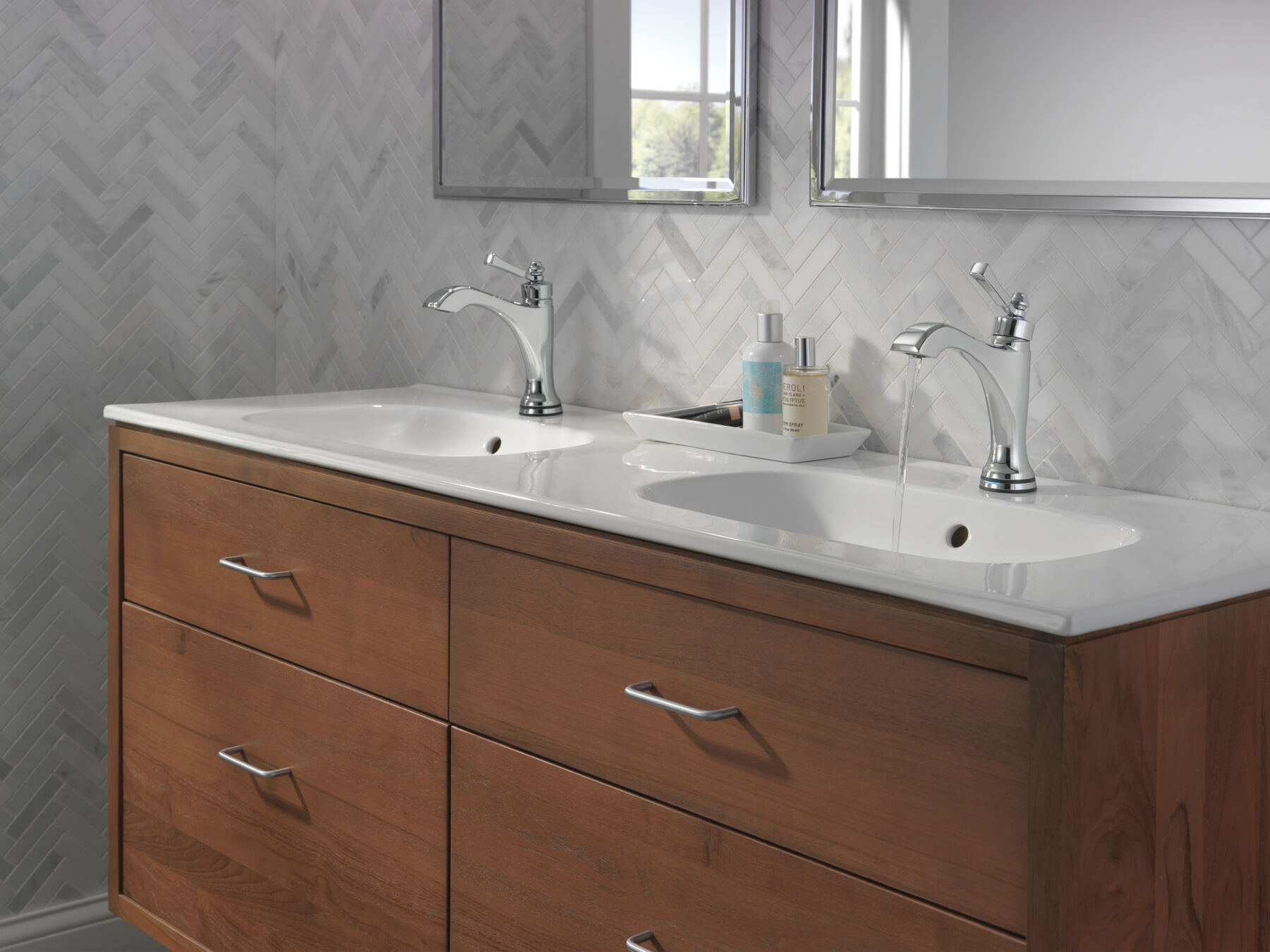 Touch2O&reg; Bathroom Faucet with Touchless Technology