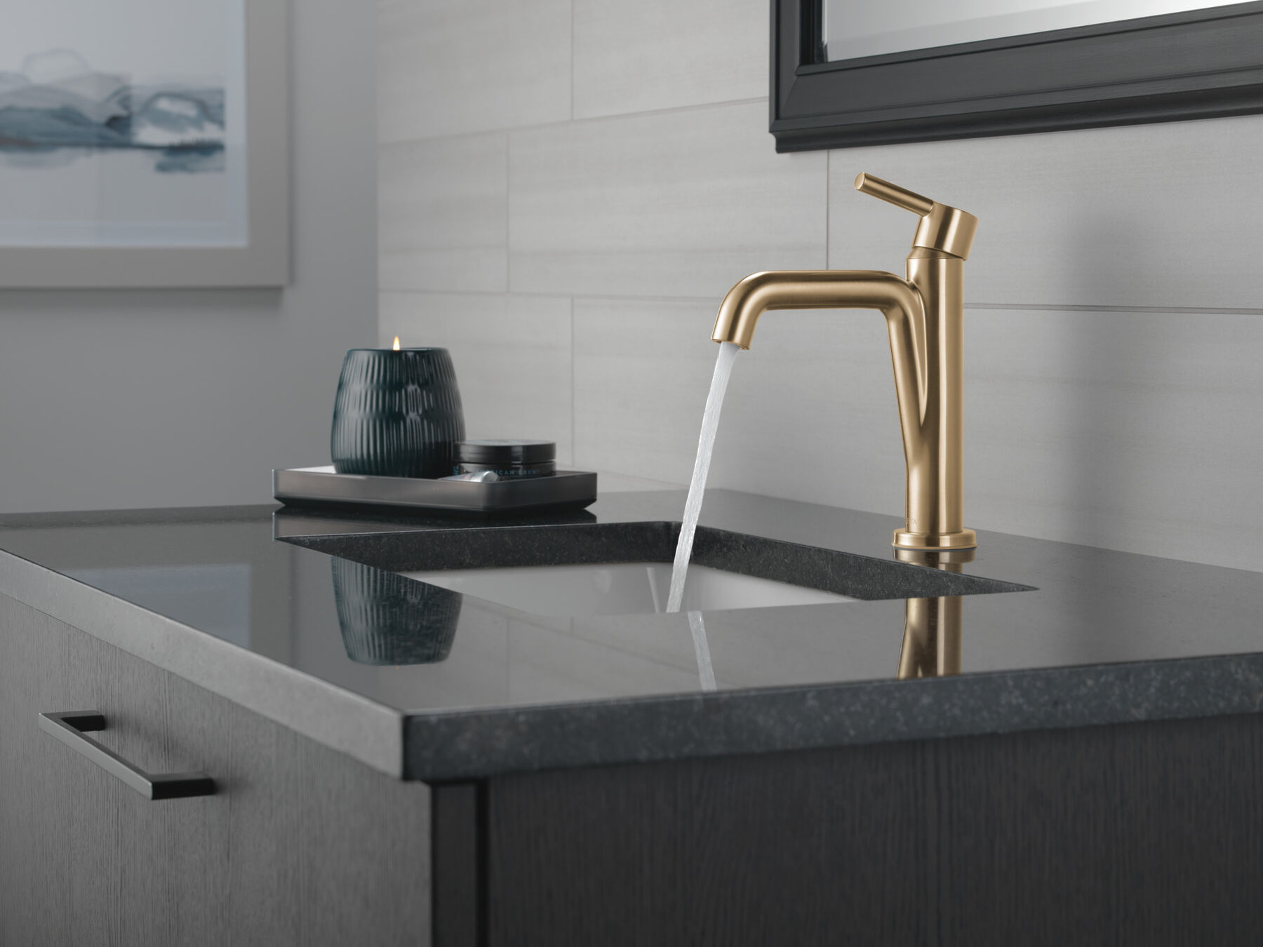 Single-Hole Bathroom Faucet (Recertified)