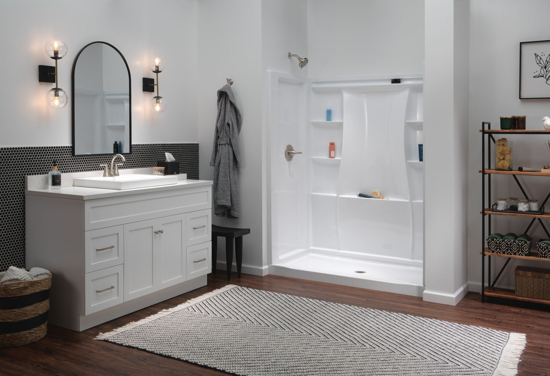 60"x32" Classic 500 Shower Wall