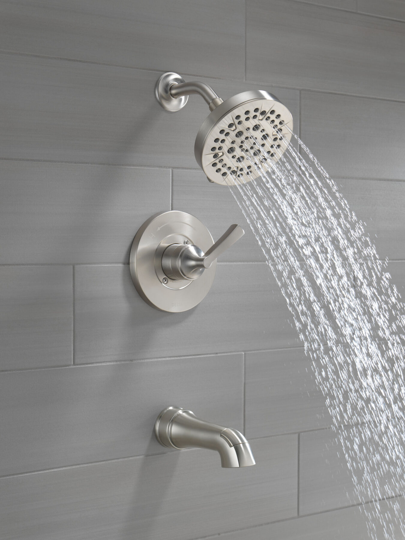Monitor&reg; 14 Series Tub and Shower
