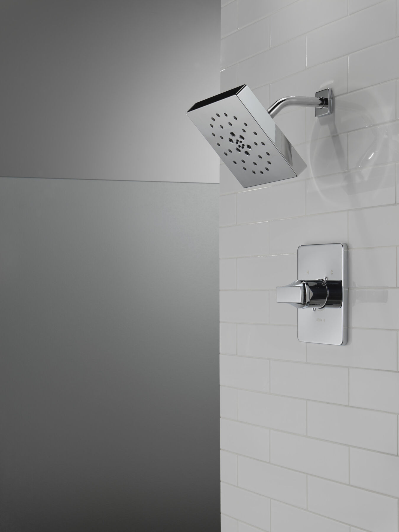 H2Okinetic&reg; 4-Setting Shower Head with Ultrasoak&reg;