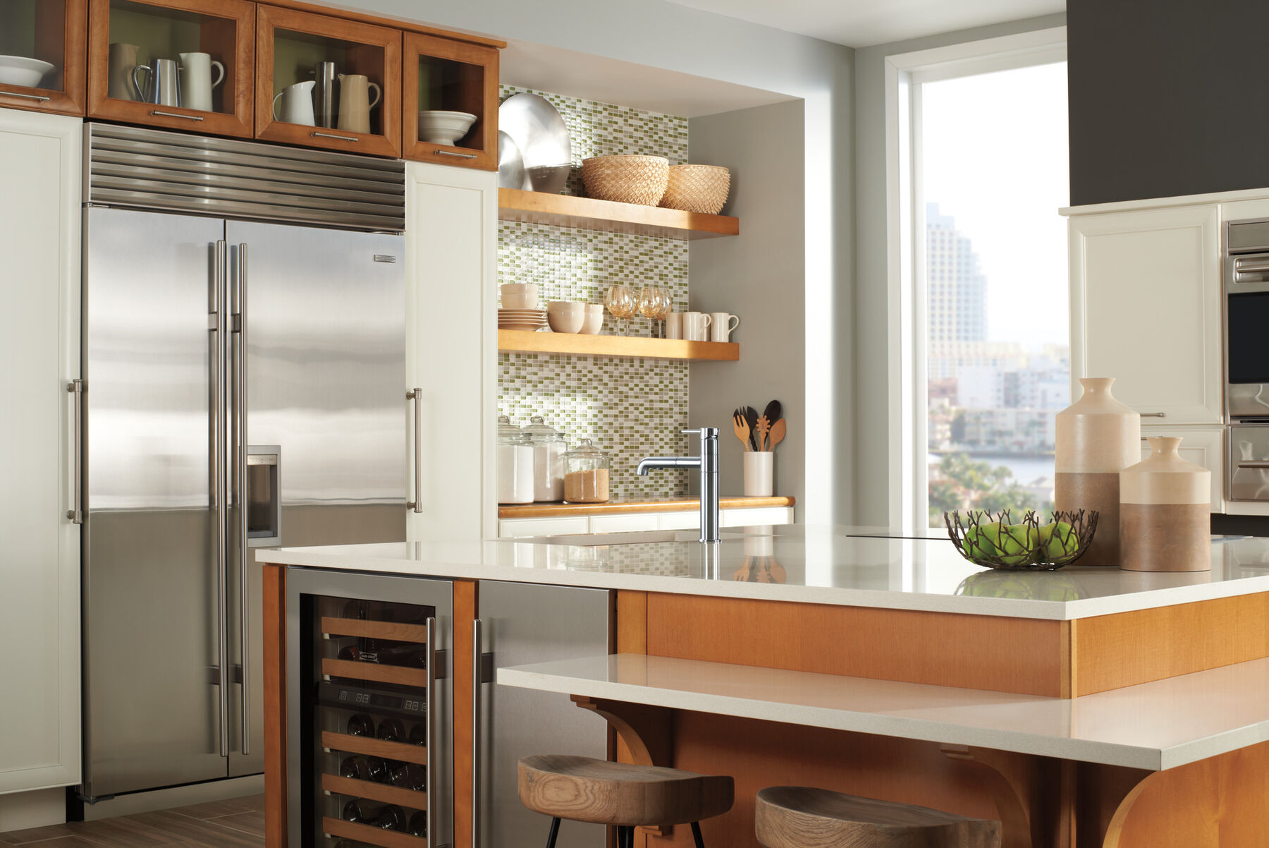 Single Handle Pull-Out Kitchen Faucet