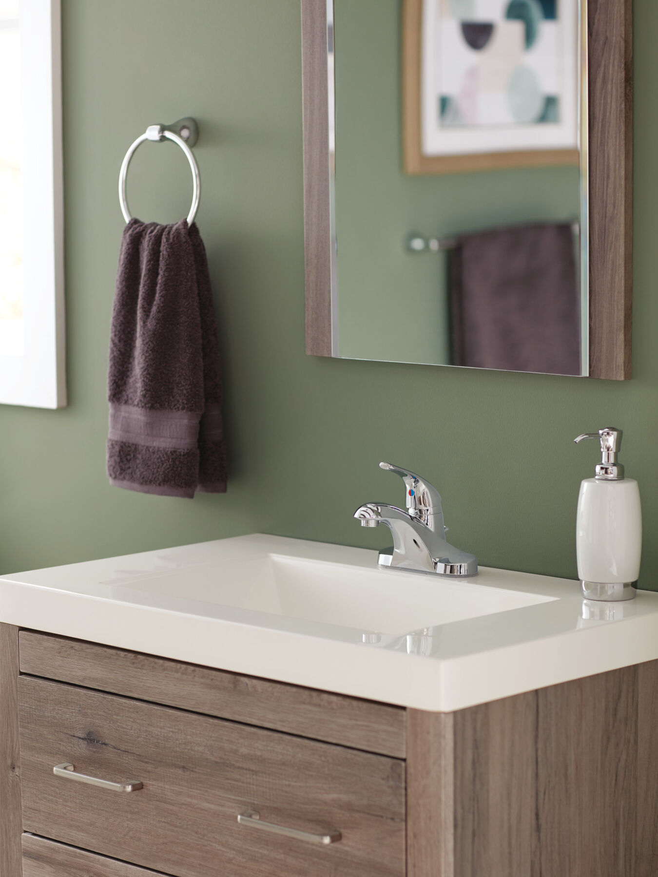 Single Handle Centerset Bathroom Faucet